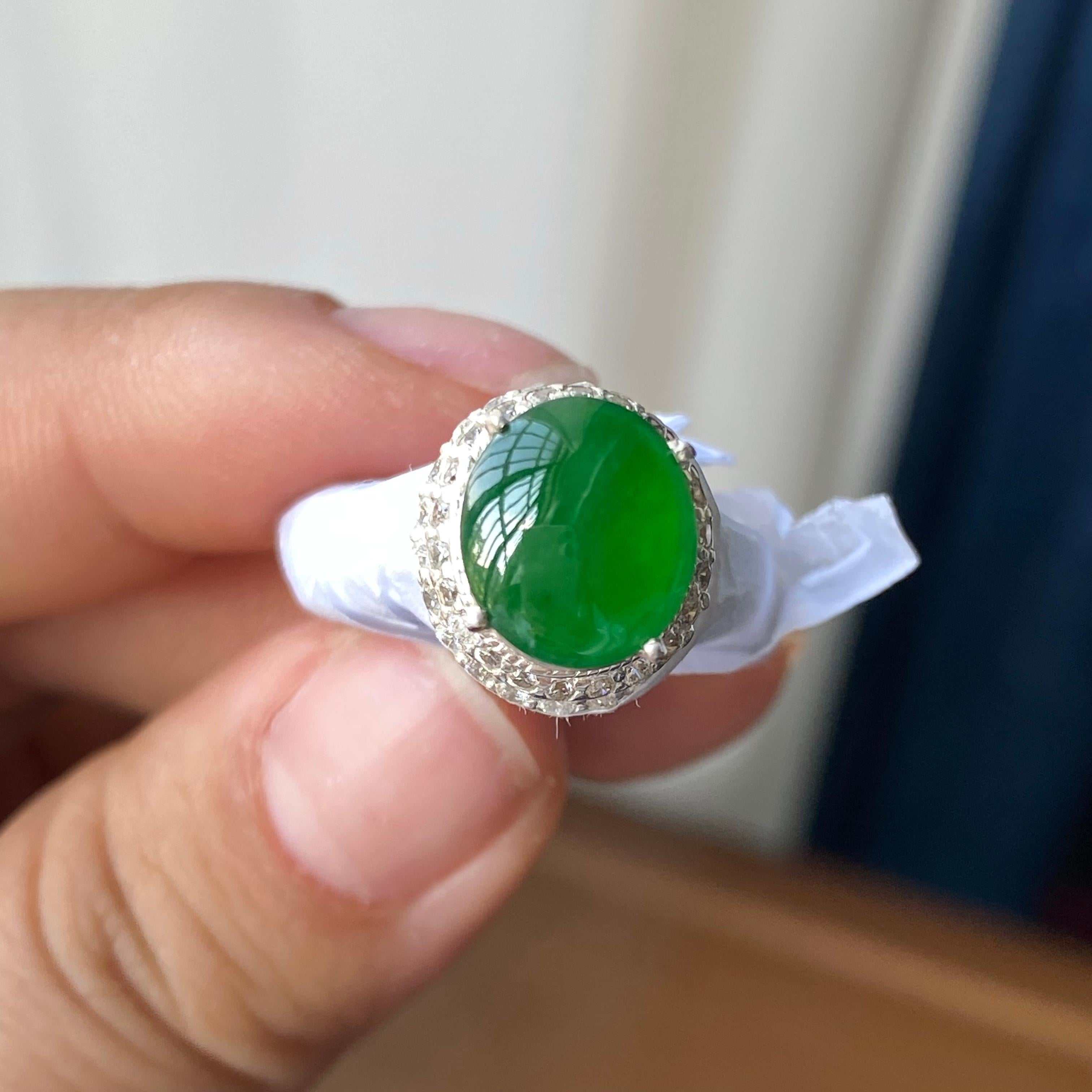 冰种满绿蛋面裸石（yc303869）