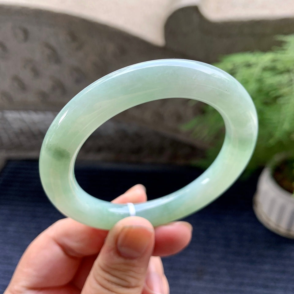 细糯种晴底飘花圆条手镯（56.2mm）（yc093311）