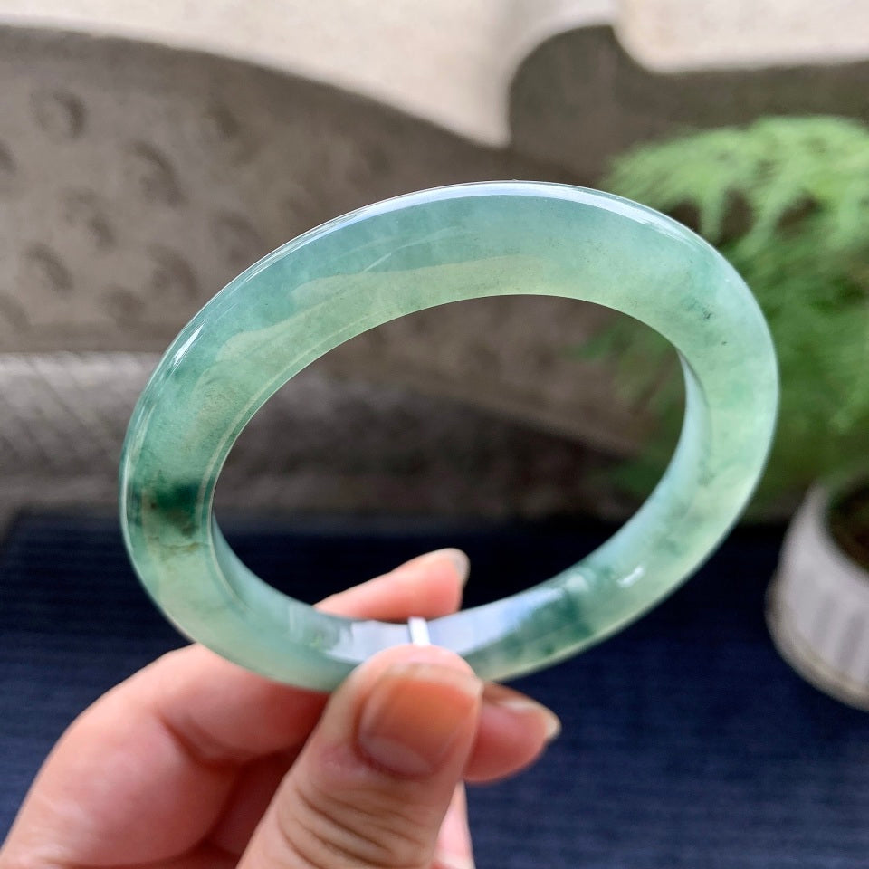 细糯种油青飘花泥鳅背手镯（56.5mm）（yc096600）