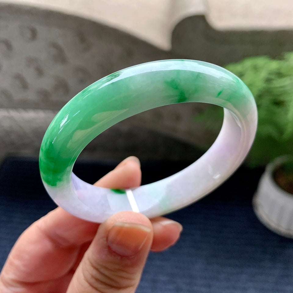 糯冰种春彩贵妃手镯（54.2mm）（yc082292）