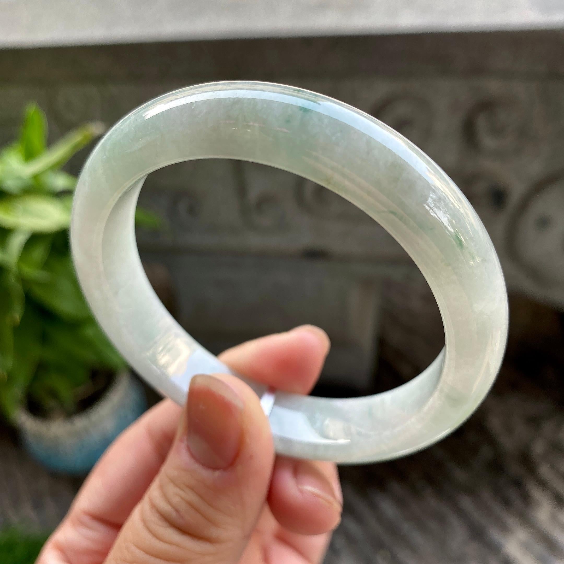 细糯种飘蓝花正圈平安镯57.3圈口 天然缅甸A货翡翠（yc313312）