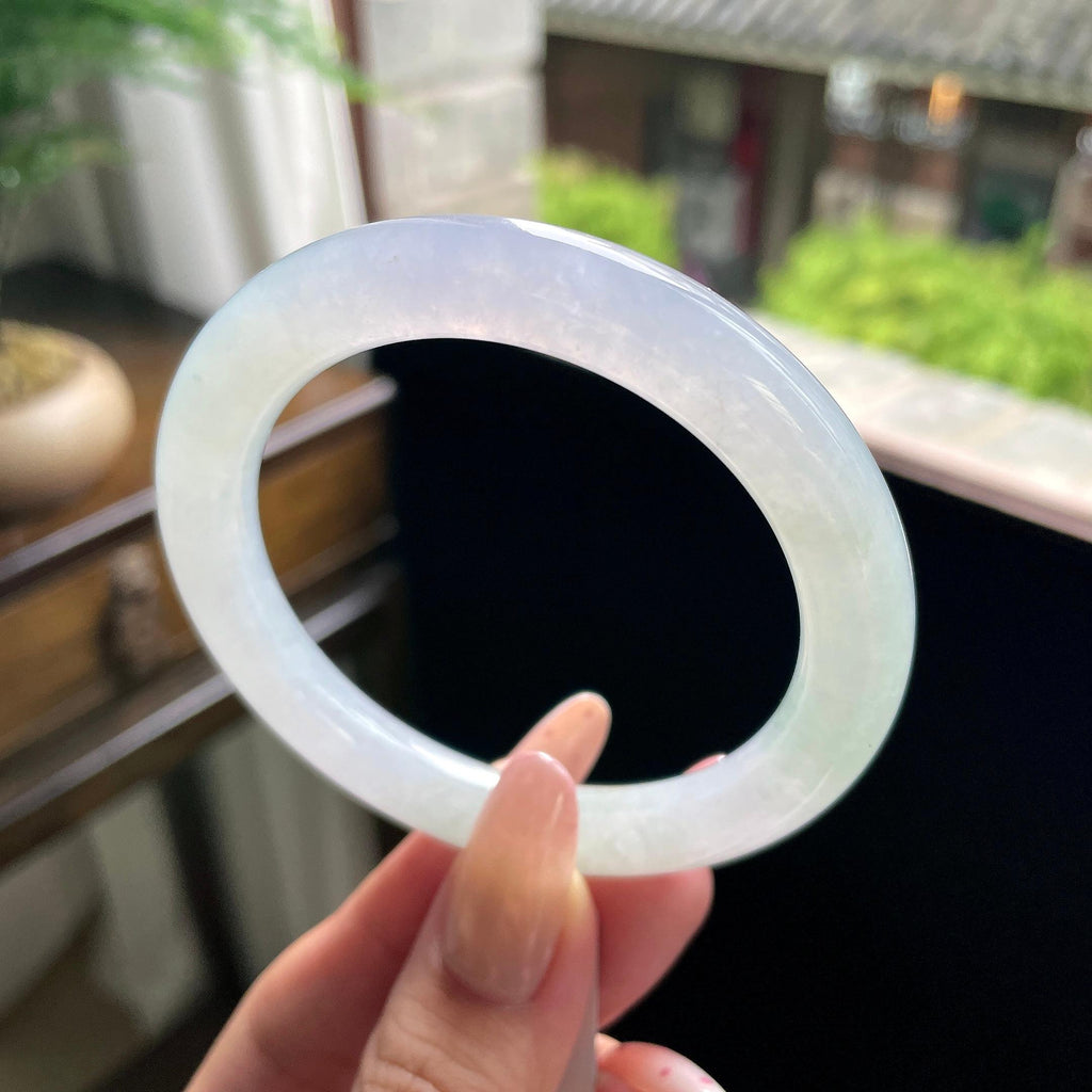 糯冰种带底色幻彩冰蓝底圆条 55.5圈 天然缅甸A货翡翠（yc696419）