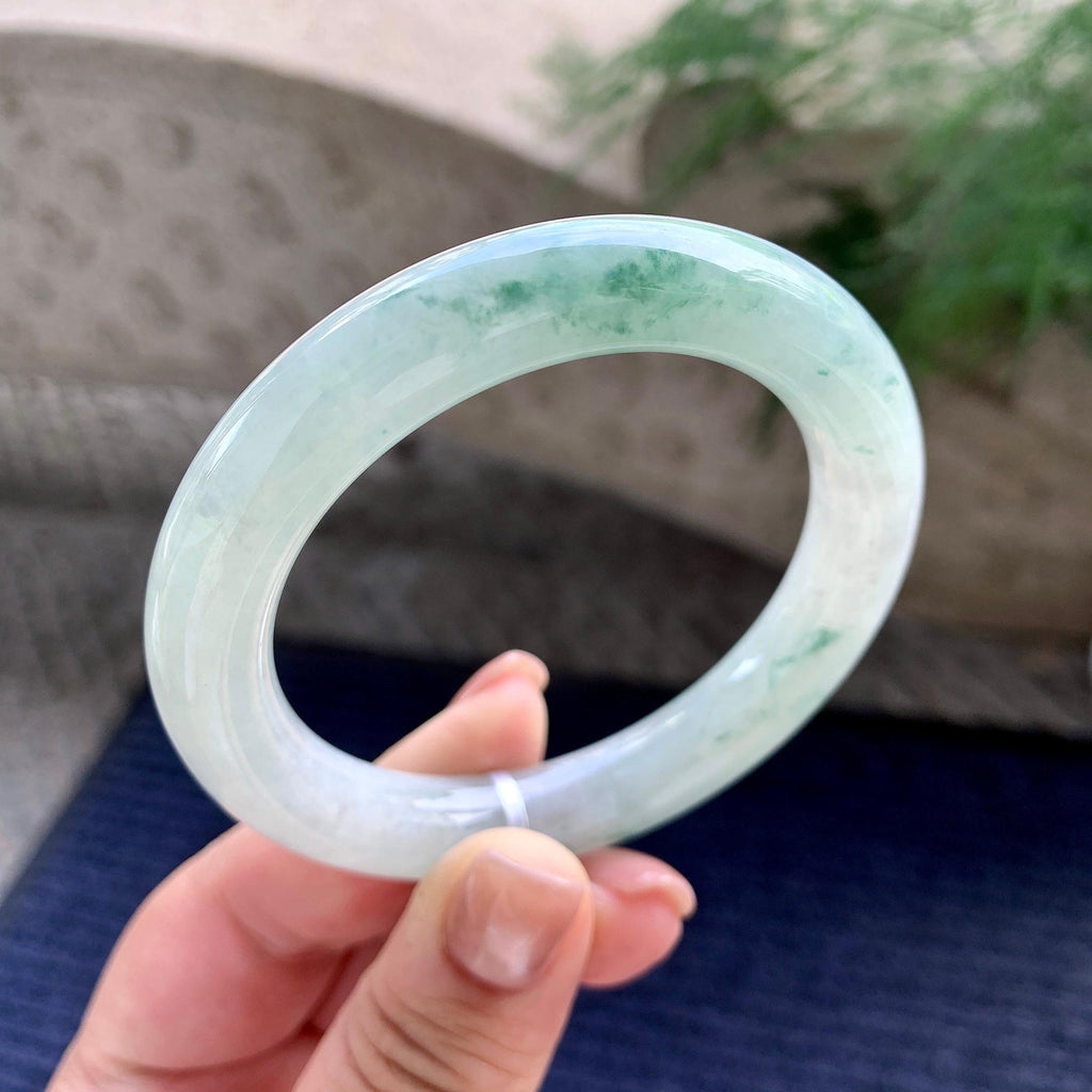 糯种飘绿花圆条手镯 54.3圈口 天然缅甸A货翡翠（yc701217）