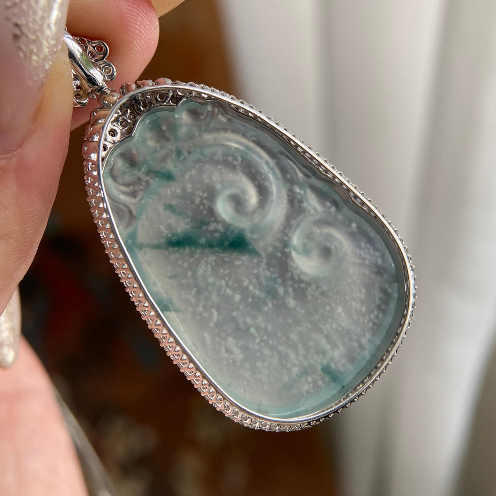 18k金钻镶冰种雪花棉飘花如意吊坠（yc223928）