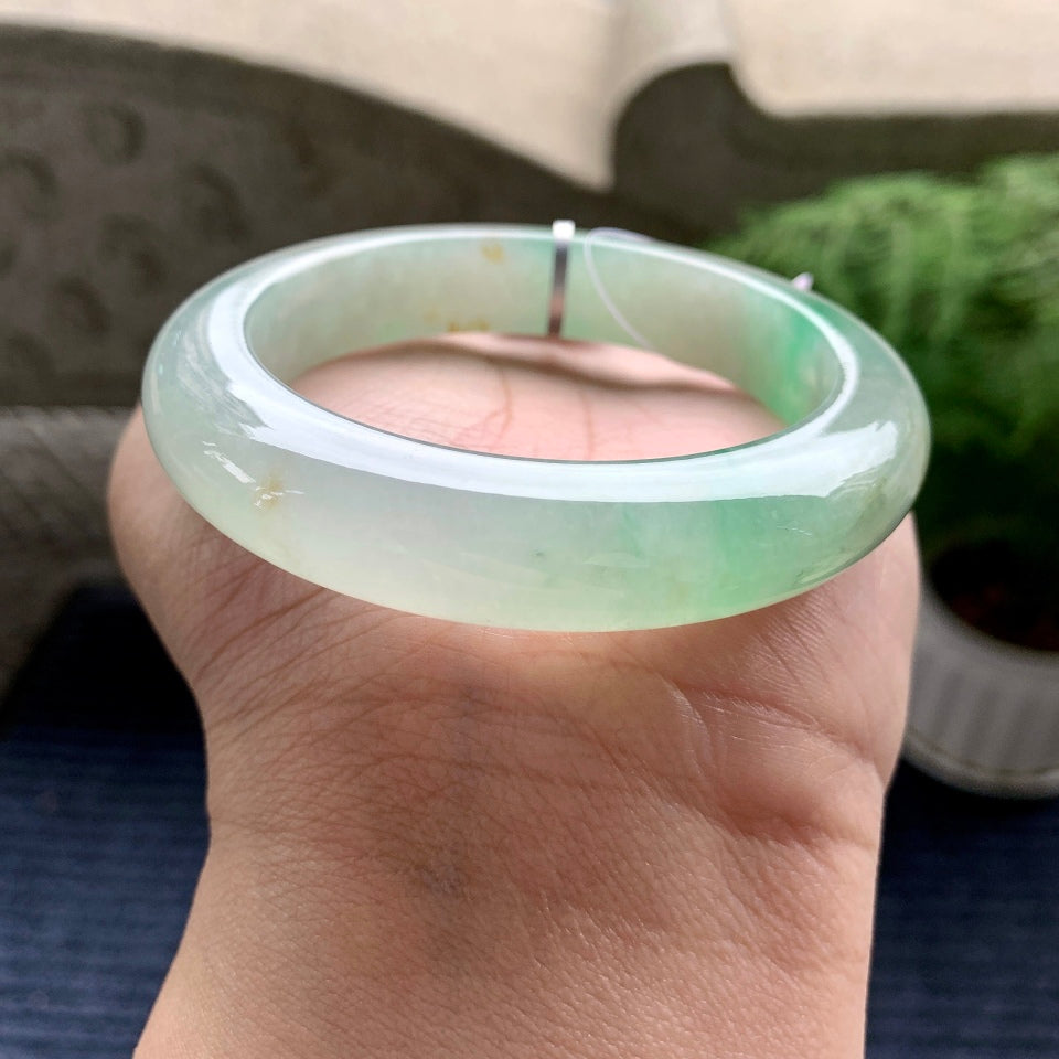 糯冰种晴水平安镯（55.8mm）（yc082099）