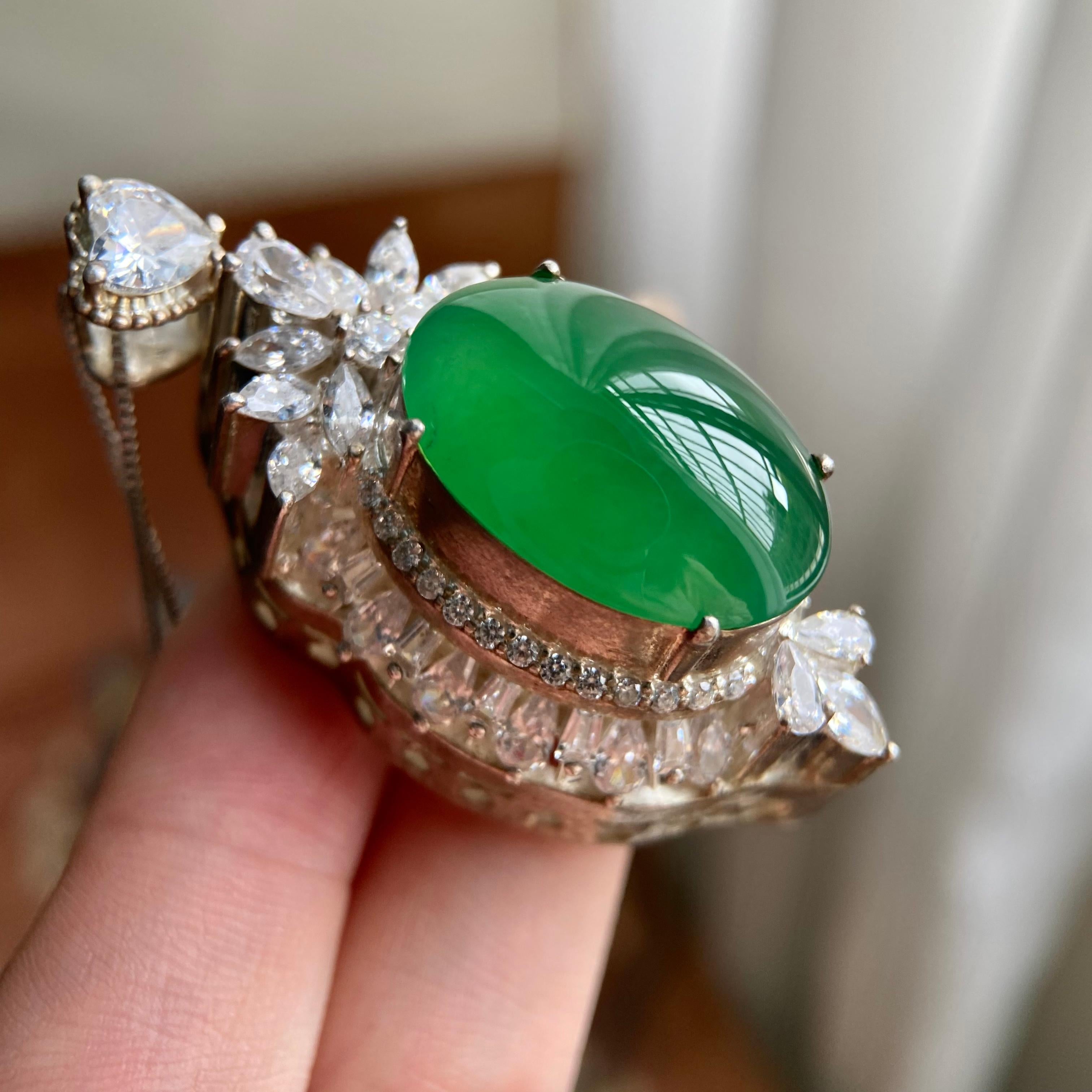 冰种满绿鸽子蛋吊坠裸石（yc223713）