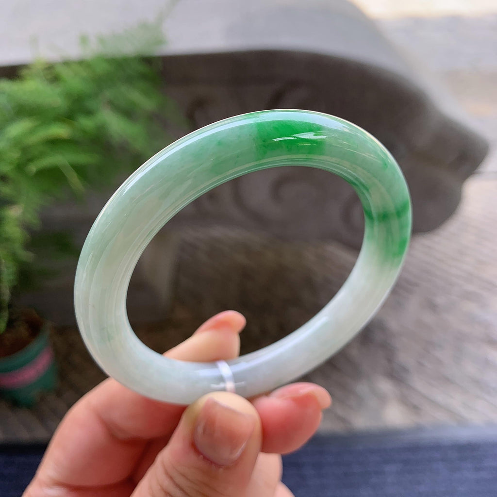 糯种飘翠绿圆条手镯 52.2圈口 天然缅甸A货翡翠（yc499782）