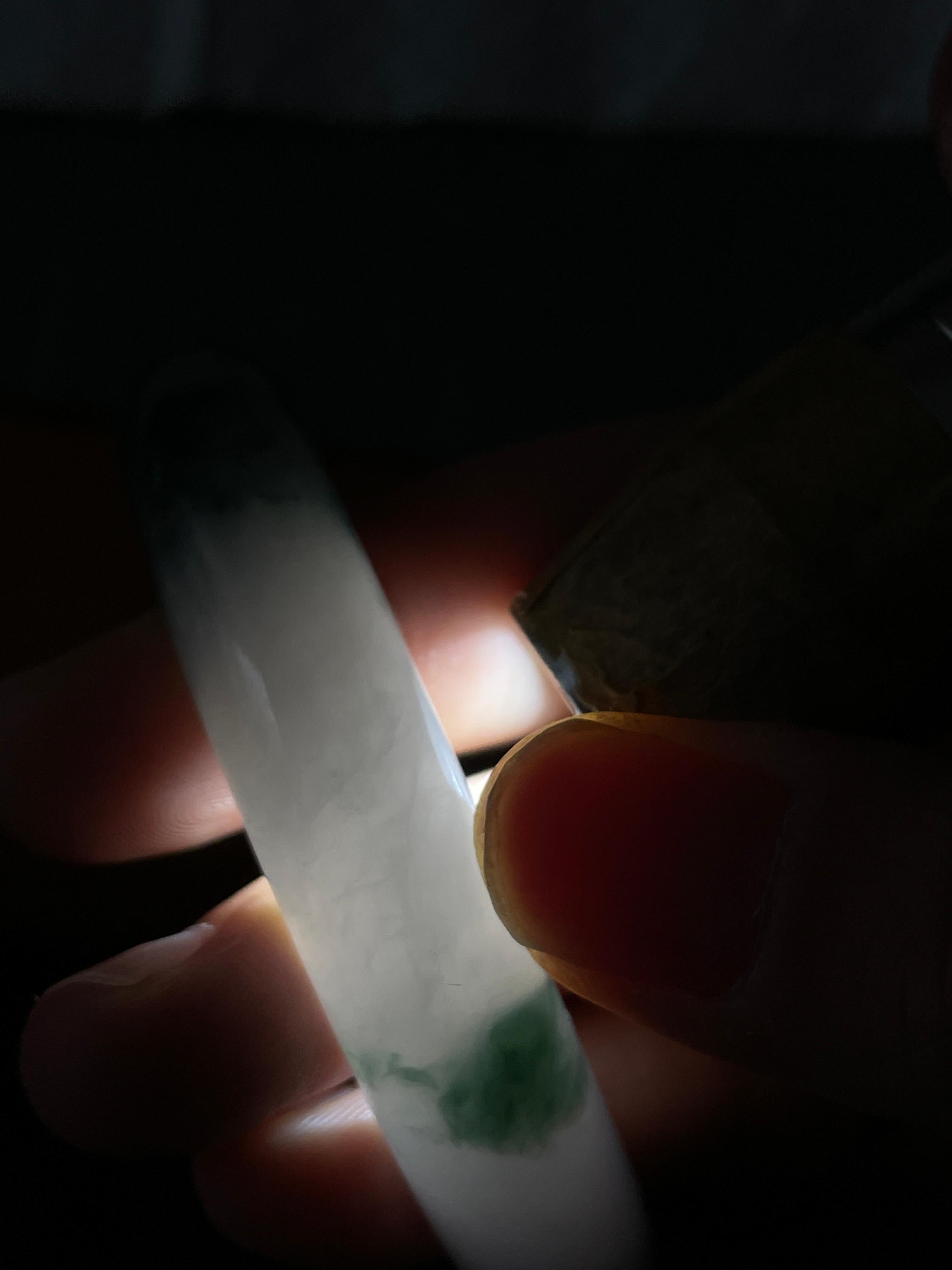 糯冰种飘蓝花正圈平安镯 57.5圈口 天然缅甸A货翡翠（yc534498）