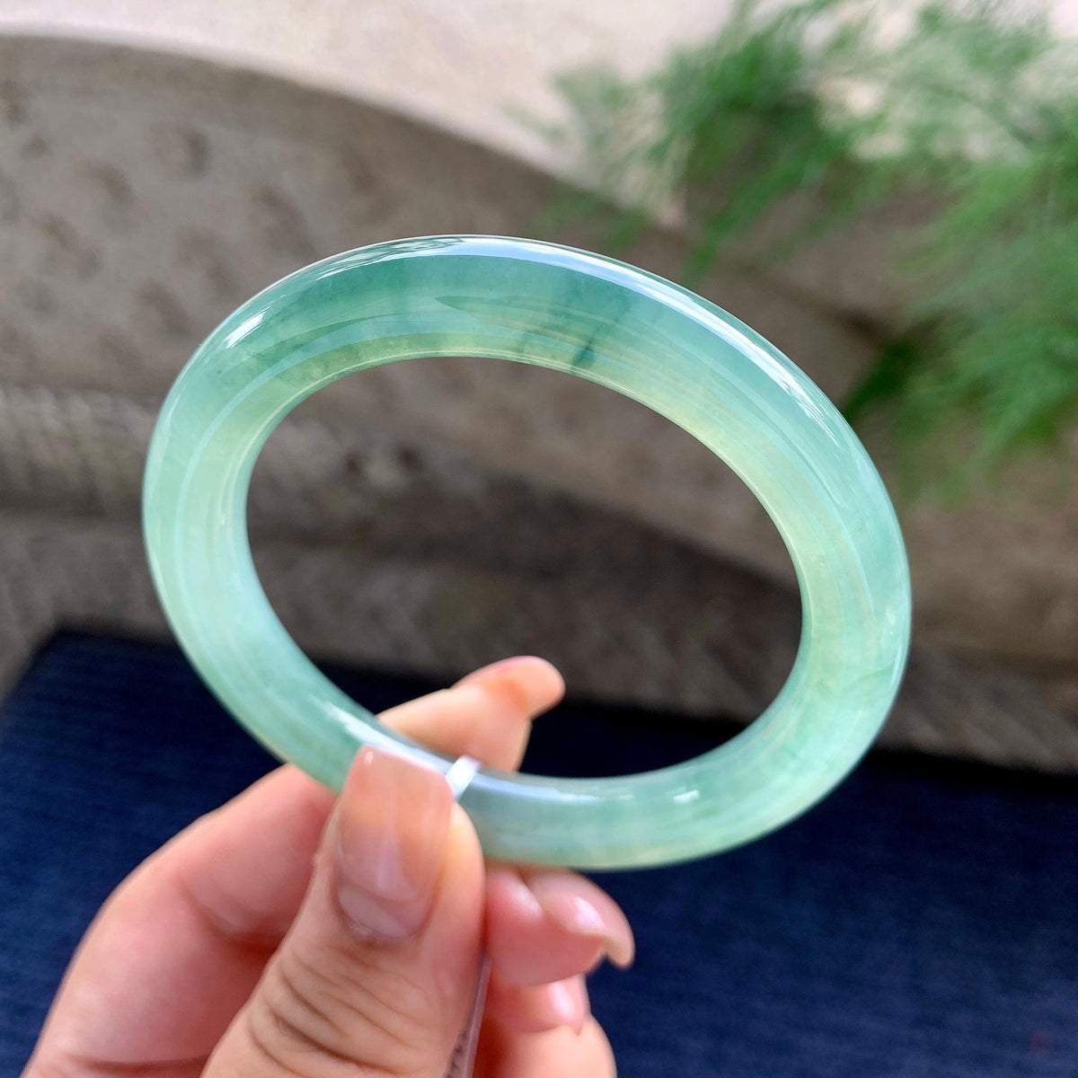 糯冰种晴水飘蓝花圆条手镯 52.2圈口 （yc699433）