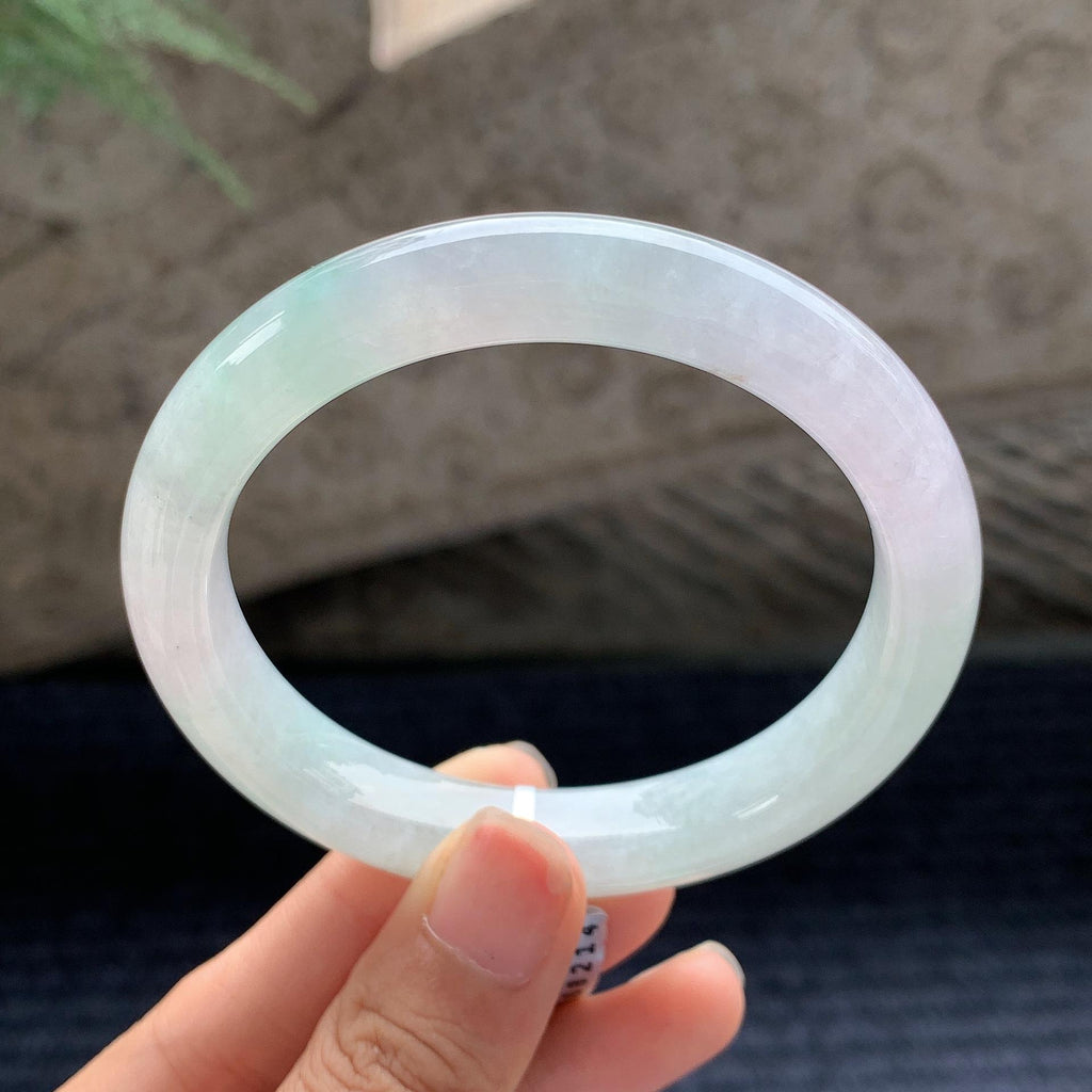 细糯种淡春彩正圈平安镯 57圈 天然缅甸A货翡翠（yc696428）