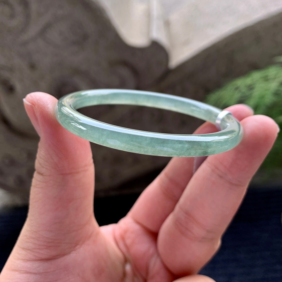 糯冰种晴水圆条手镯（53.3mm）（yc090917）