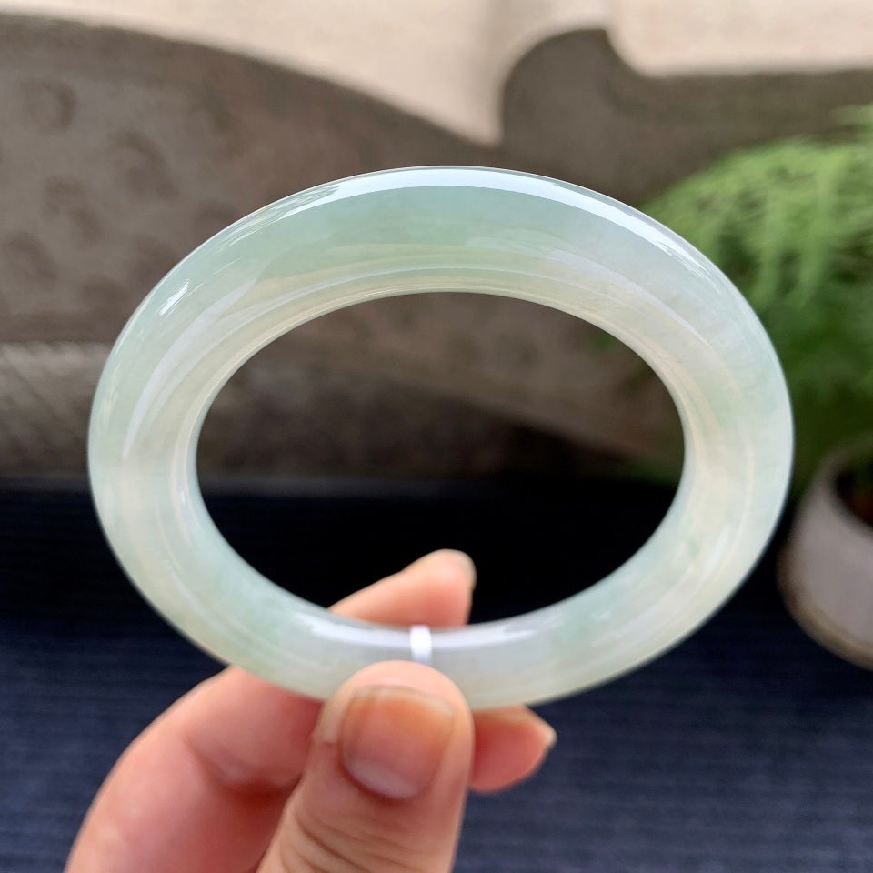 细糯种淡晴底圆条手镯（52.6mm）（yc088752）