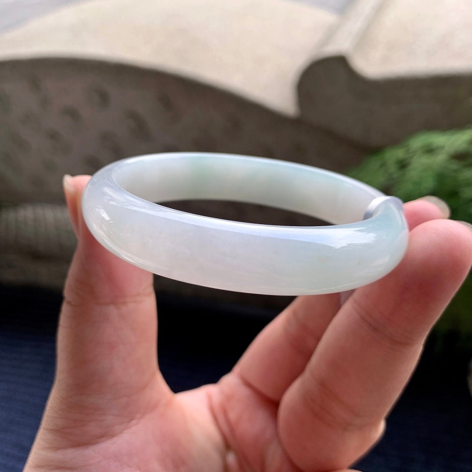 糯冰种飘花贵妃手镯（54.6mm）（yc107011）