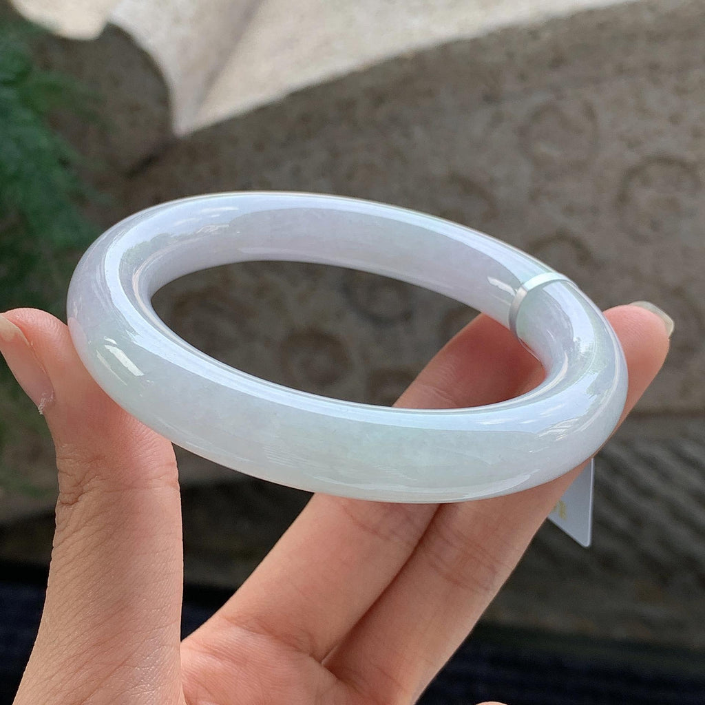 细糯种 飘绿圆条手镯 56.5圈 （yc699547）