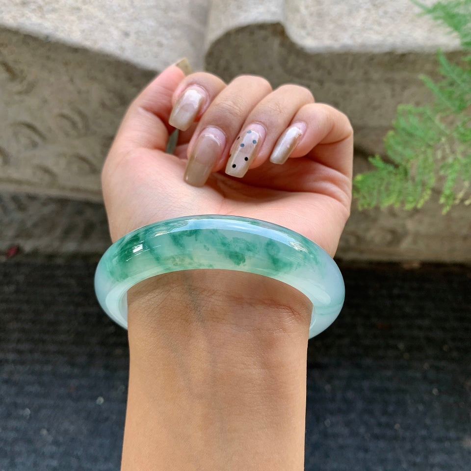 糯冰飘花翡翠平安镯（57.8mm）（yc028627）
