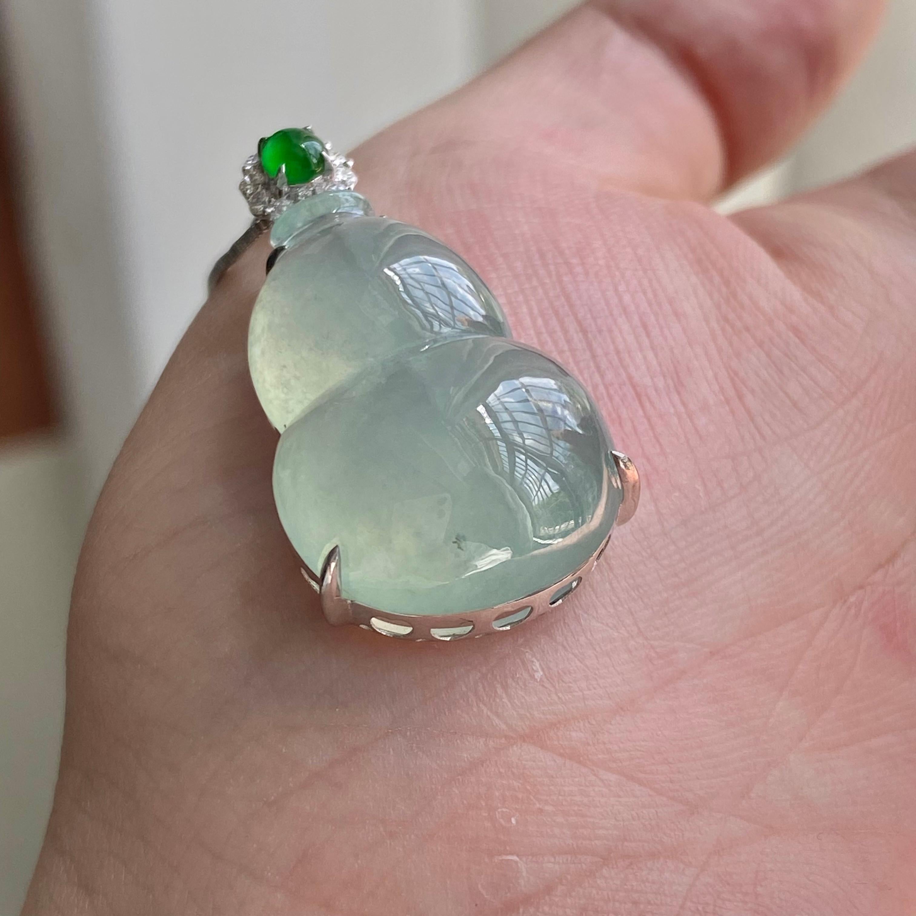 18k金钻镶冰种晴底葫芦吊坠（yc221235）