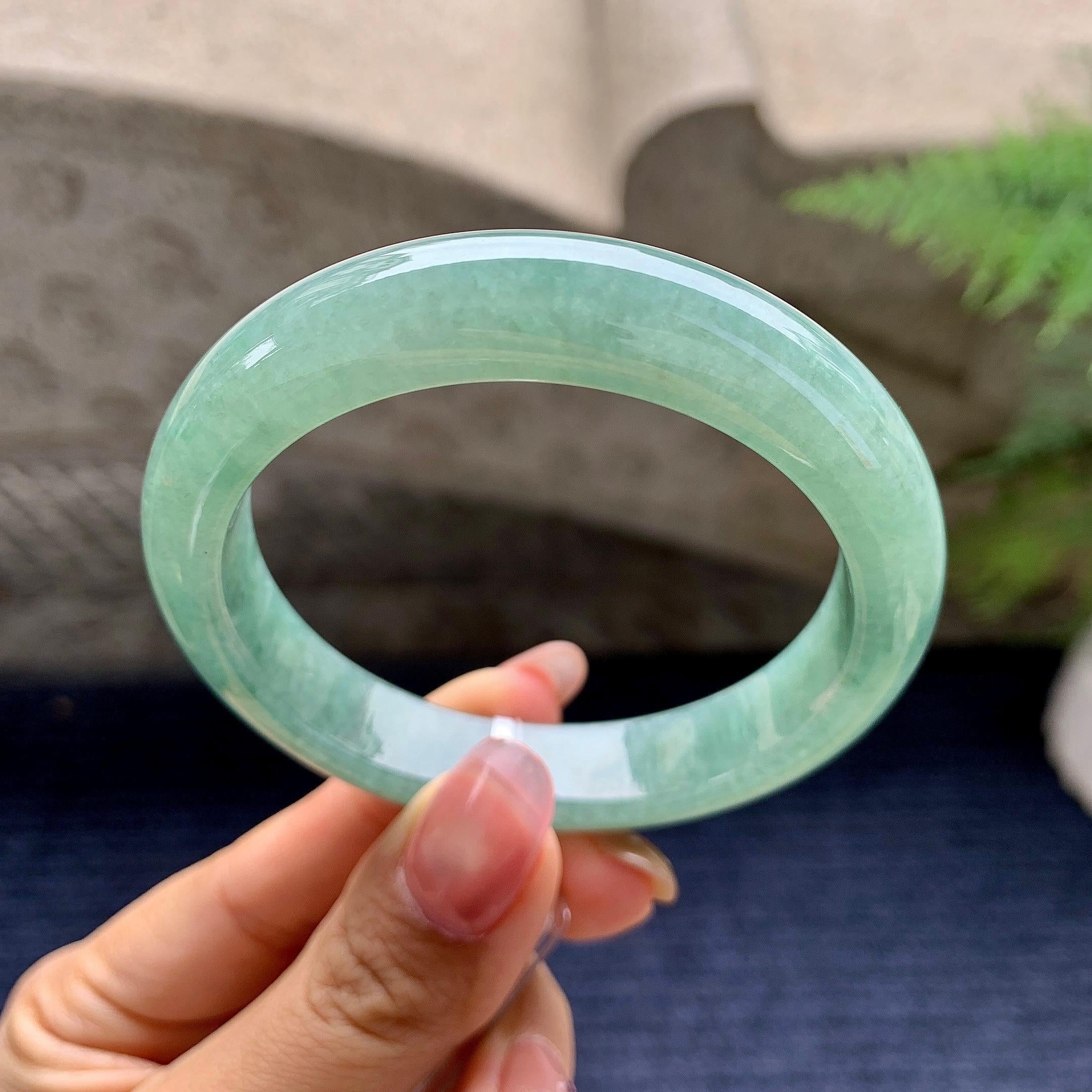 细糯种油青平安镯（54.3mm）（yc281527）
