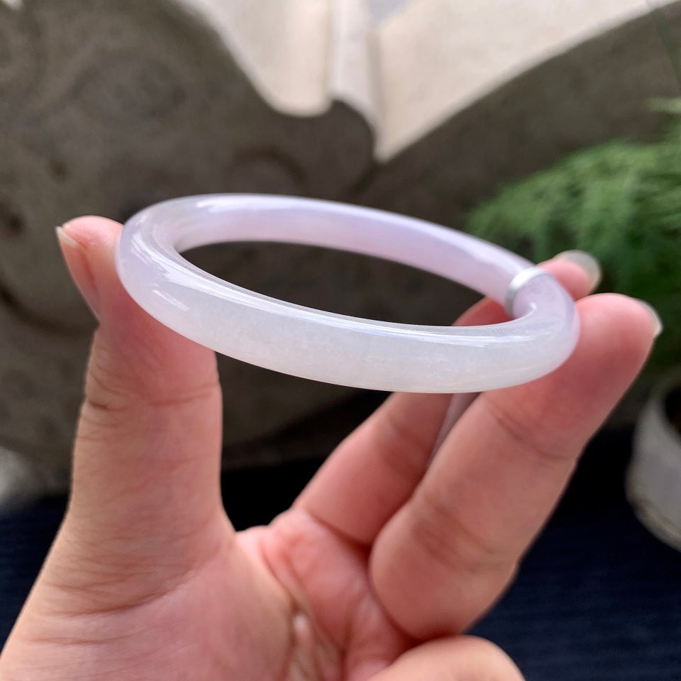 糯冰种淡紫罗兰圆条手镯（52mm）（yc117930）