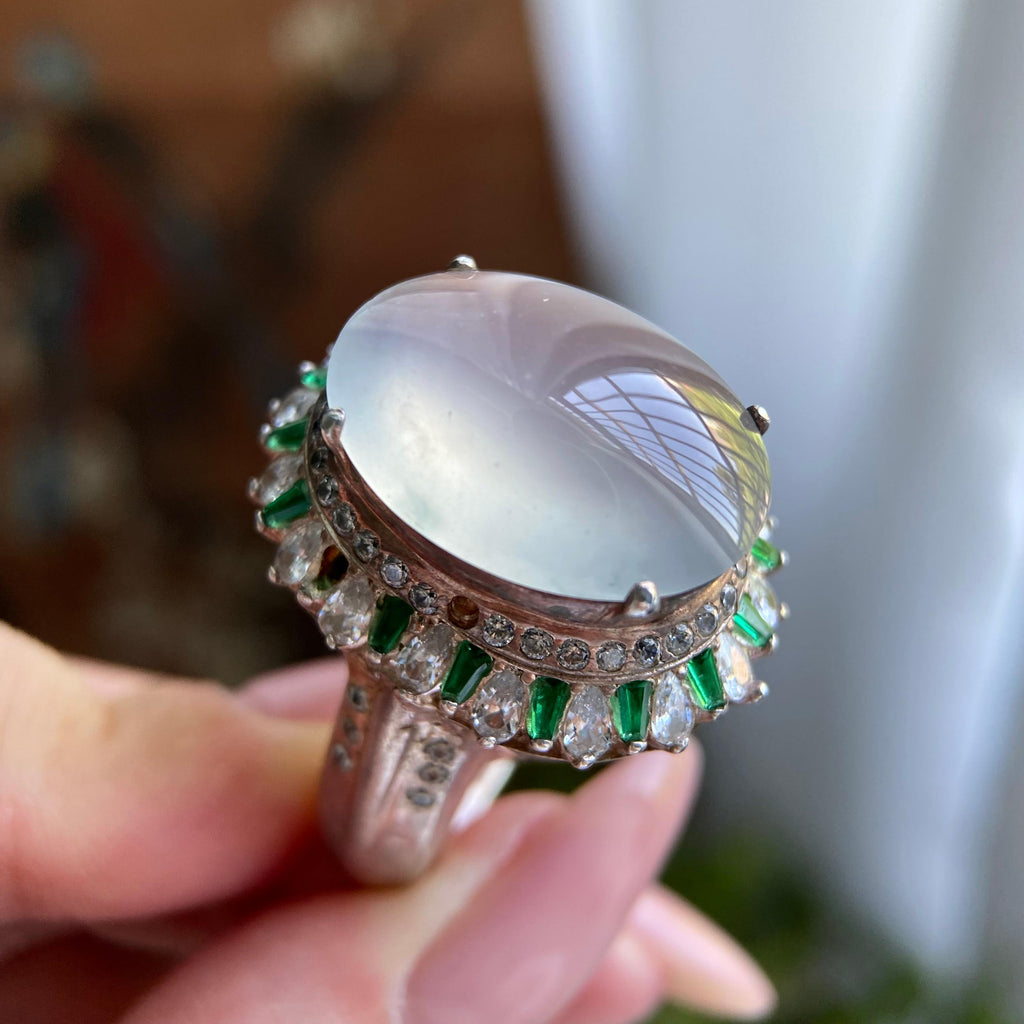 高冰种白月光鸽子蛋戒面裸石（yc234308）