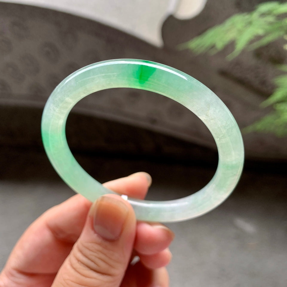 糯冰种飘阳绿圆条手镯（51.5mm）（yc106294）