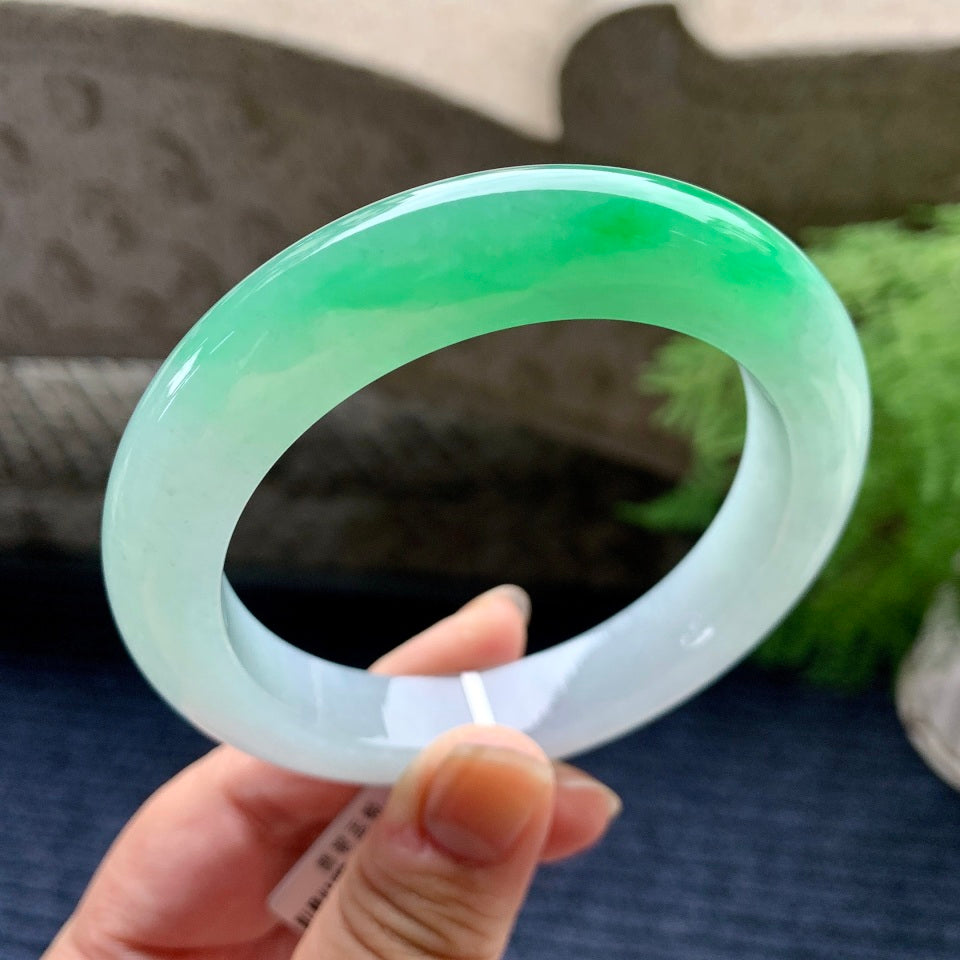 糯冰种飘阳绿平安镯（60.7mm）（yc096214）