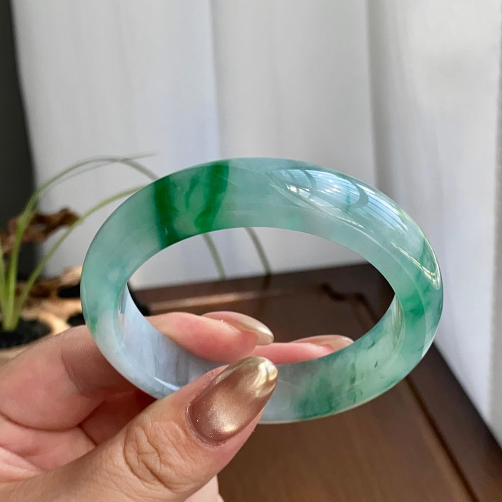 冰种辣绿色花平安镯（52圈）（yc259111）