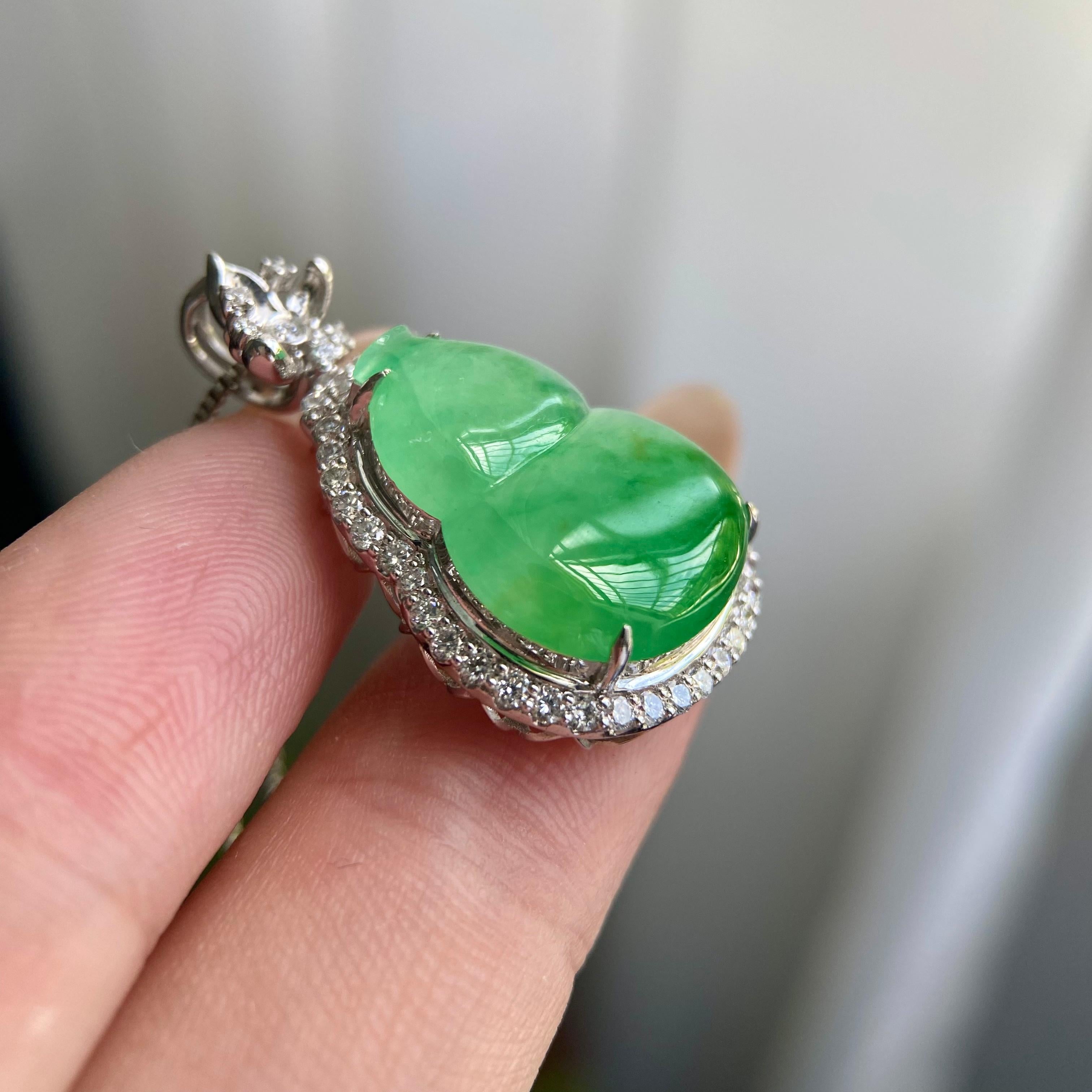 18k金钻镶冰种满绿葫芦吊坠（yc217119）