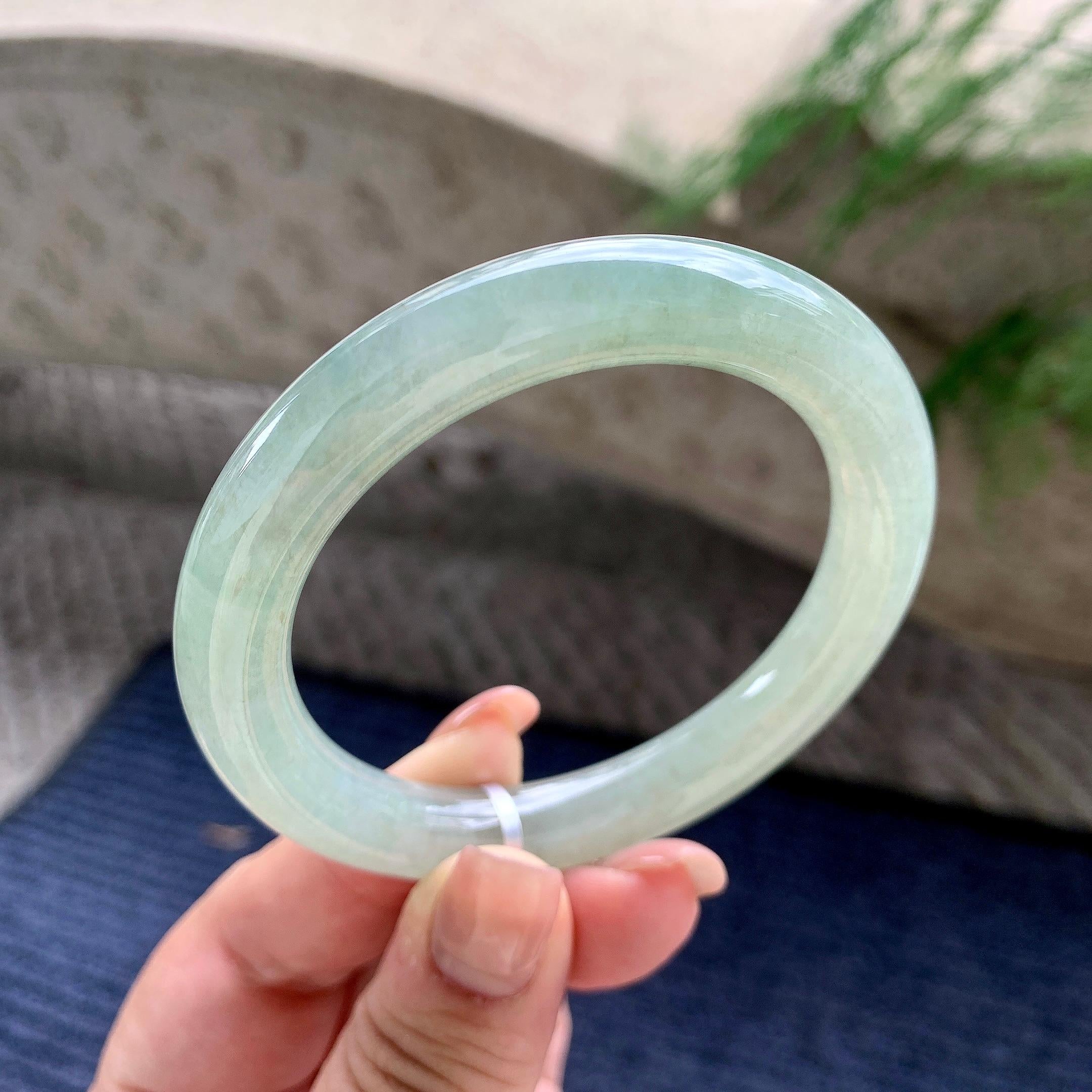 细糯种油青圆条手镯 55圈口 天然缅甸A货翡翠（yc532859）