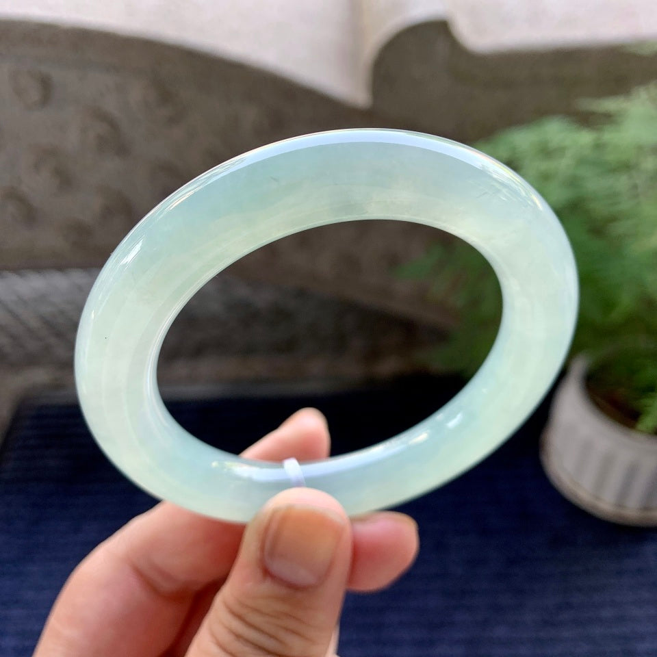 糯冰种晴水圆条手镯（55mm）（yc098517）