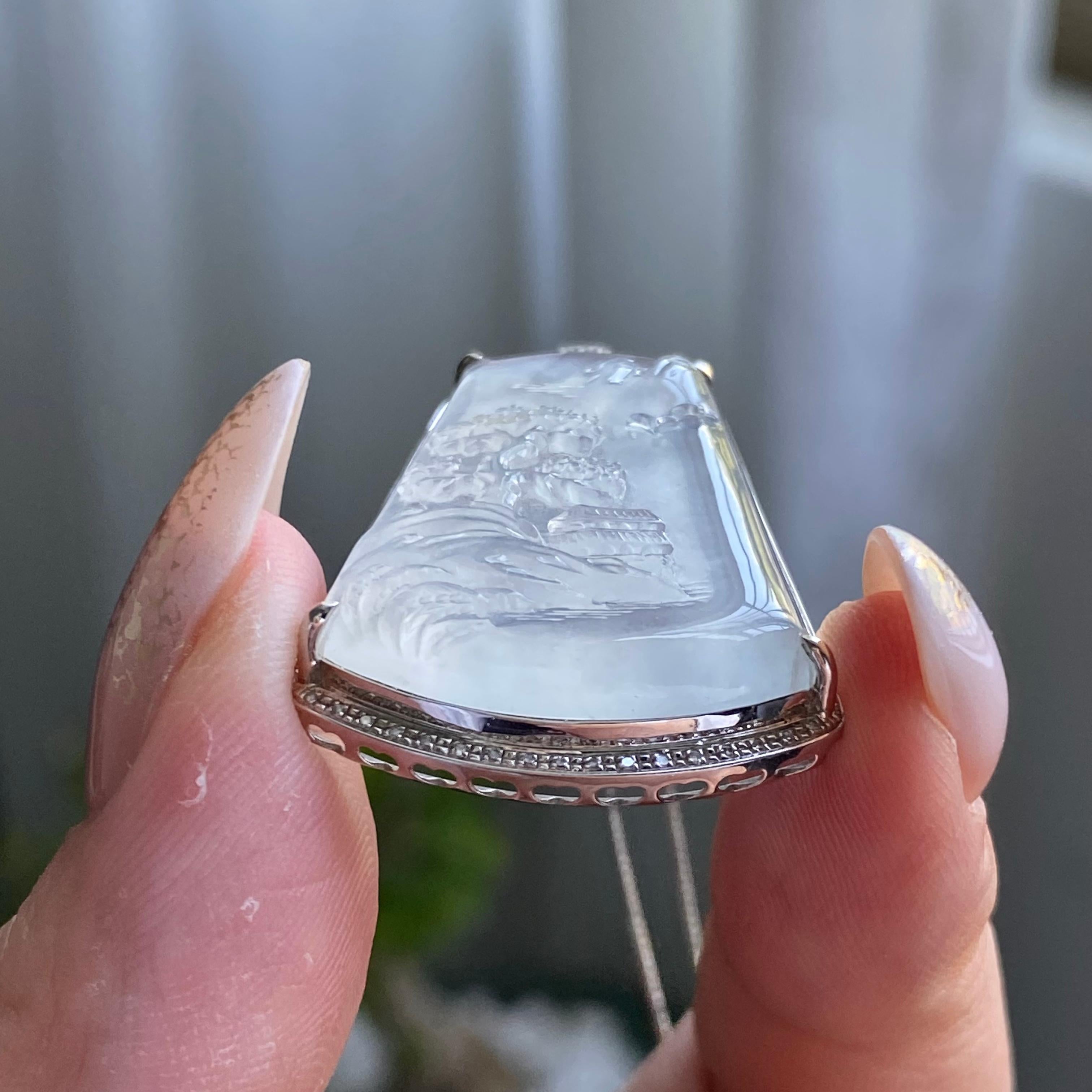 18k金钻镶冰种白月光山水牌吊坠（yc205093）