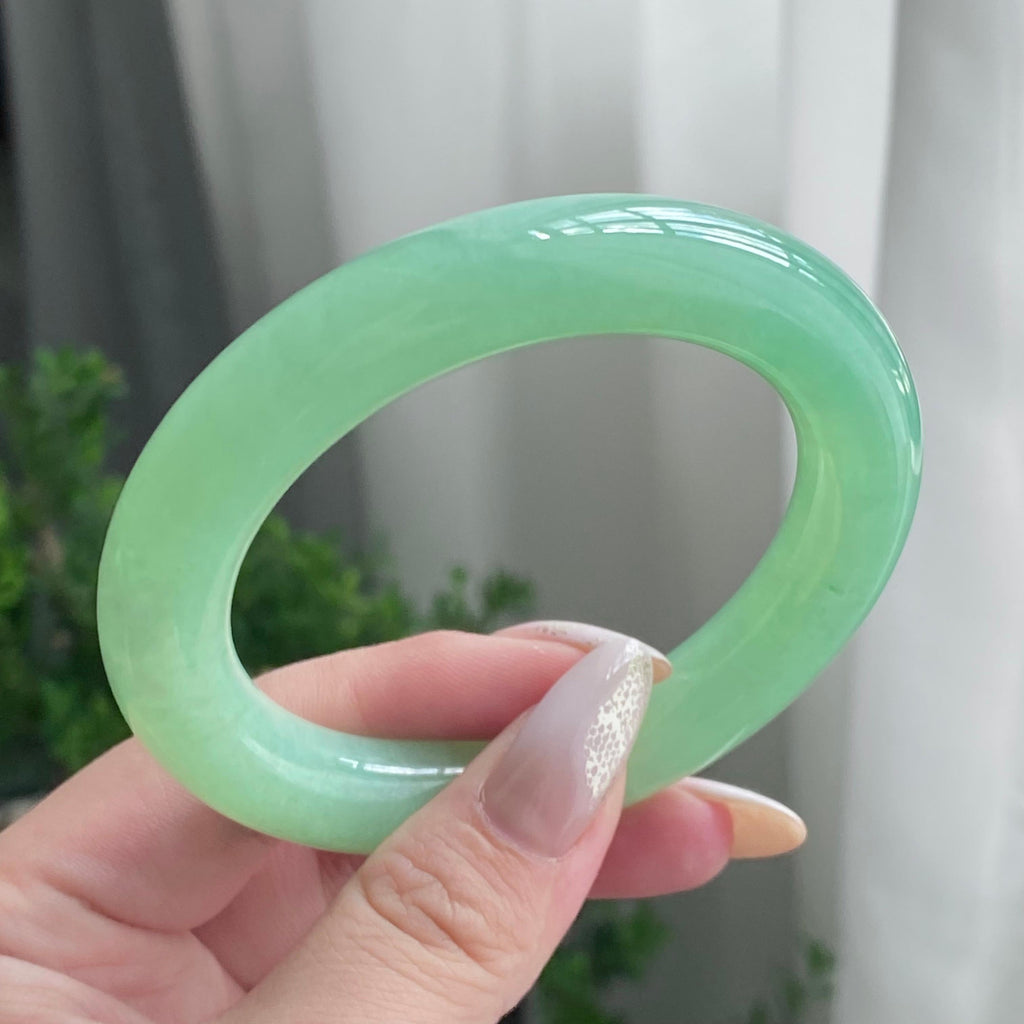 糯冰种满绿圆条手镯（55圈）（yc206677）