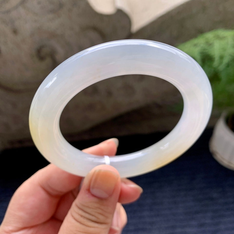 糯冰种黄翡圆条手镯（56.2mm）（yc118369）