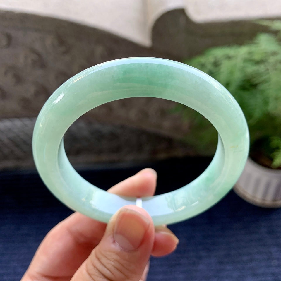 细糯种淡晴底平安镯（55.6mm）（yc093820）