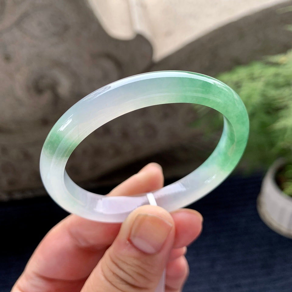糯冰种飘花贵妃手镯（52.8mm）（yc090939）