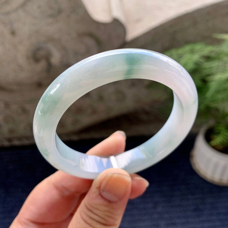 细糯种飘花平安镯（55.7mm）（yc090495）