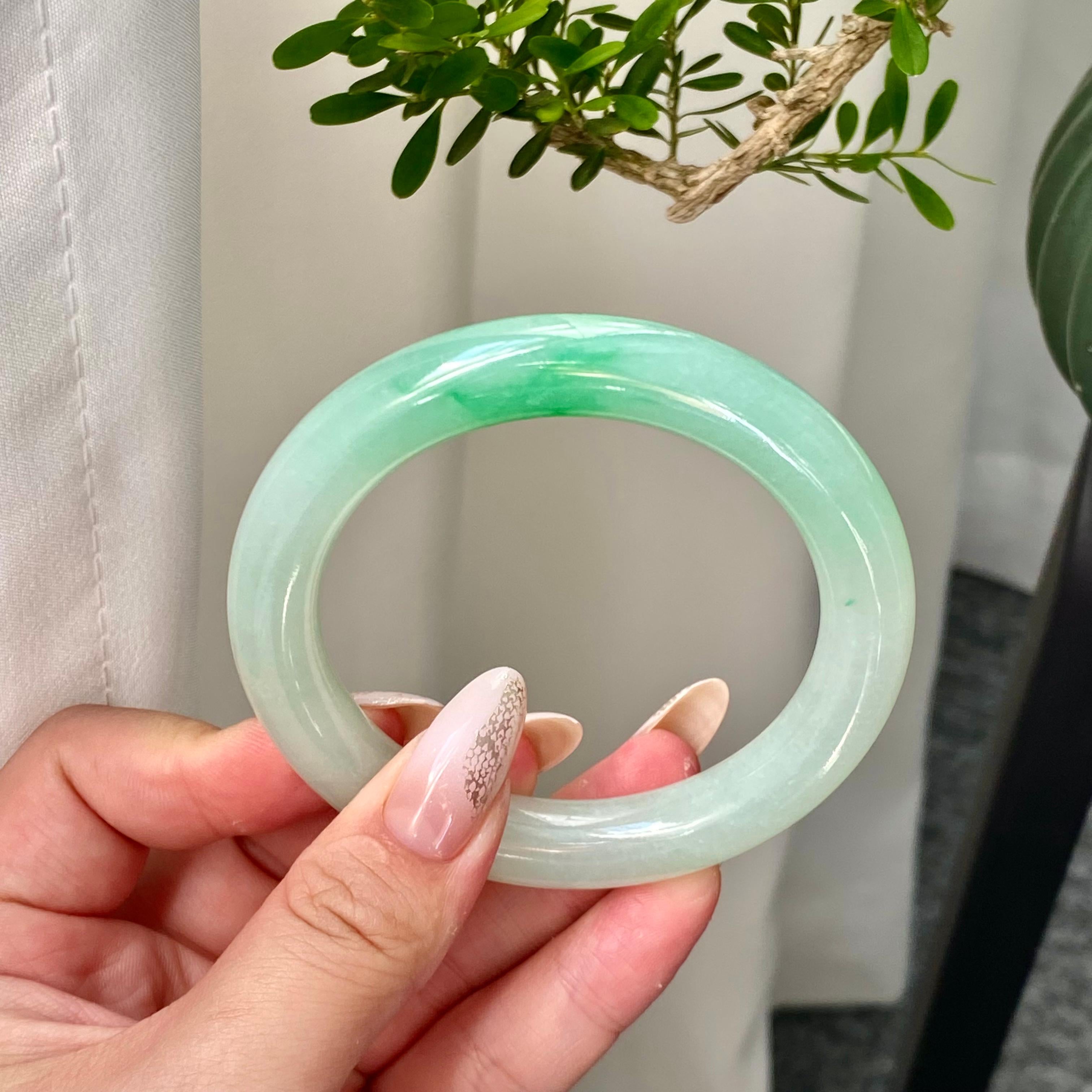 糯冰种晴底飘花圆条手镯（55圈）（yc203838）