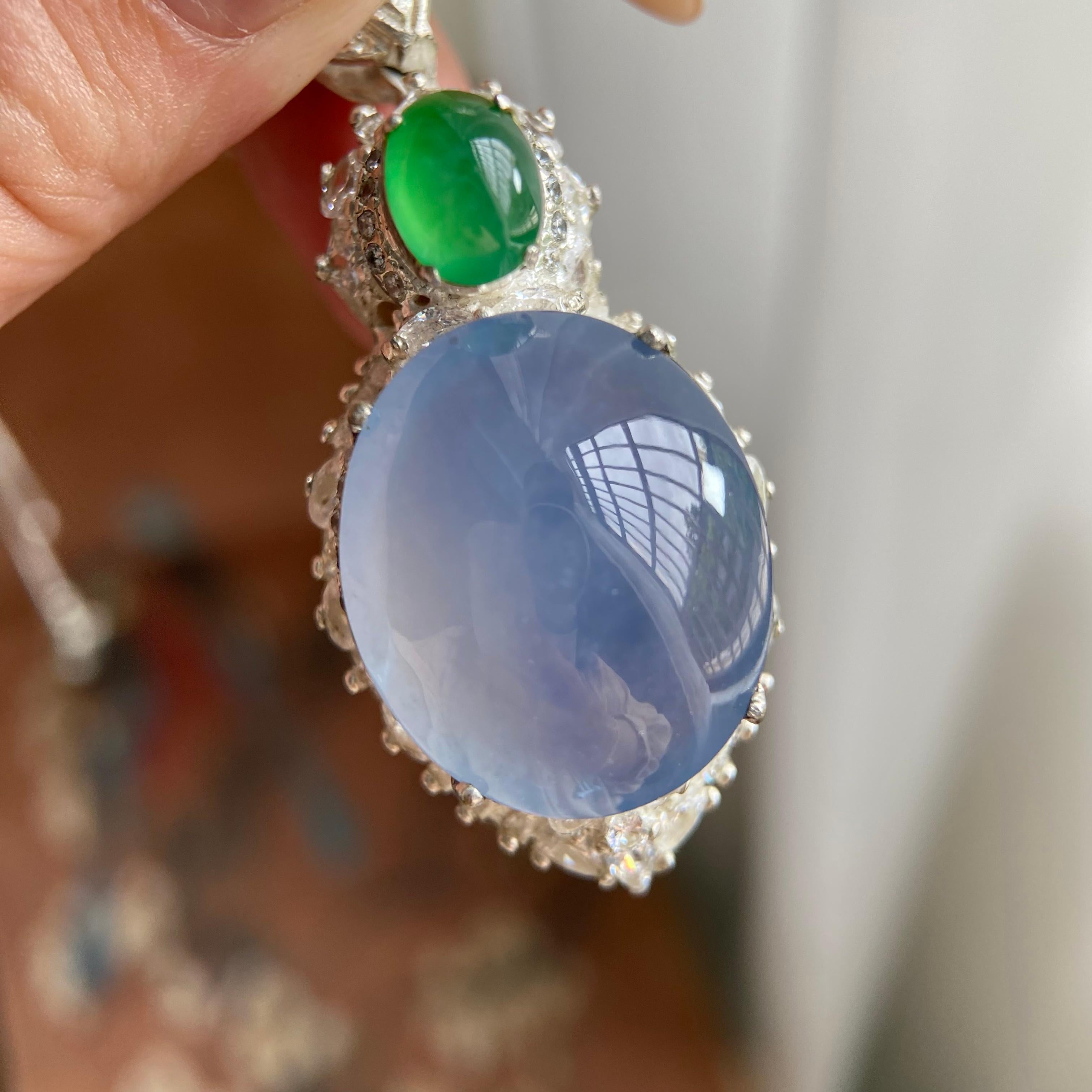 冰种紫罗兰鸽子蛋吊坠裸石（yc223657）