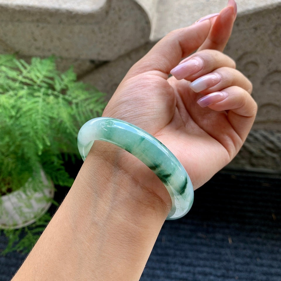 糯冰种飘蓝花平安镯（55.7mm）（yc106700）