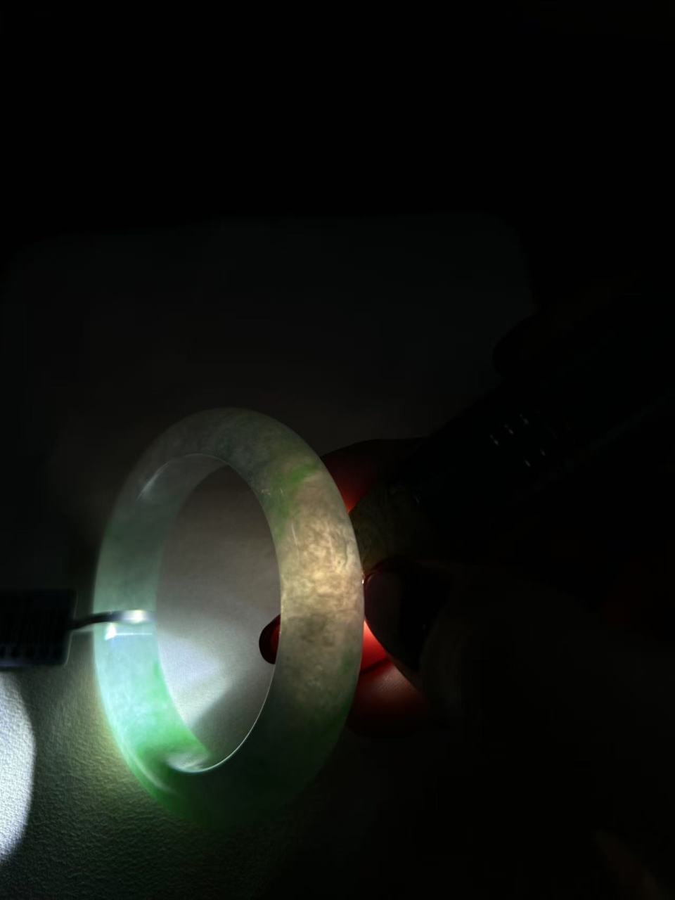 糯冰种飘绿平安镯（51.3mm）（yc099428）