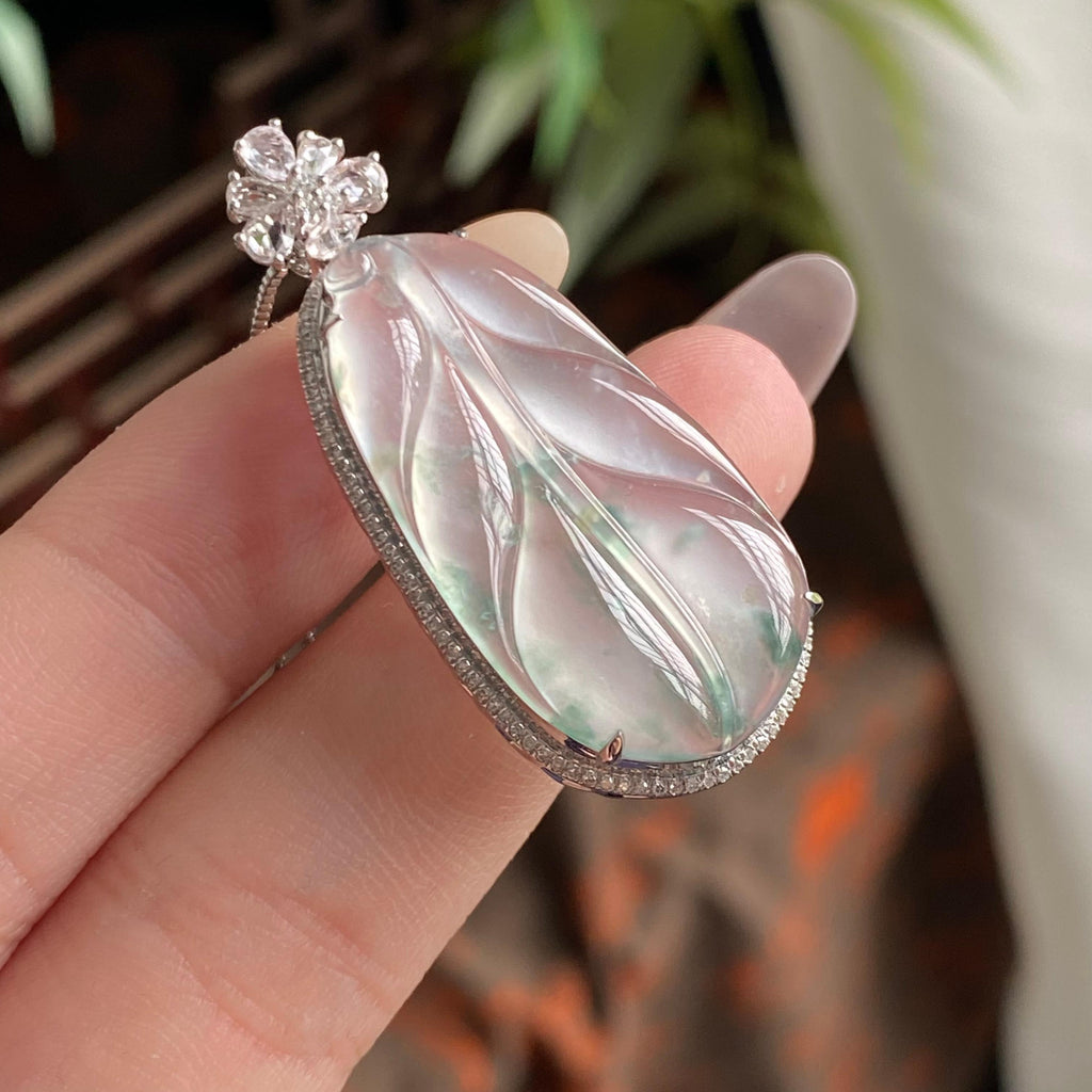 18k金钻镶冰玻种飘花玉叶吊坠（yc195102）