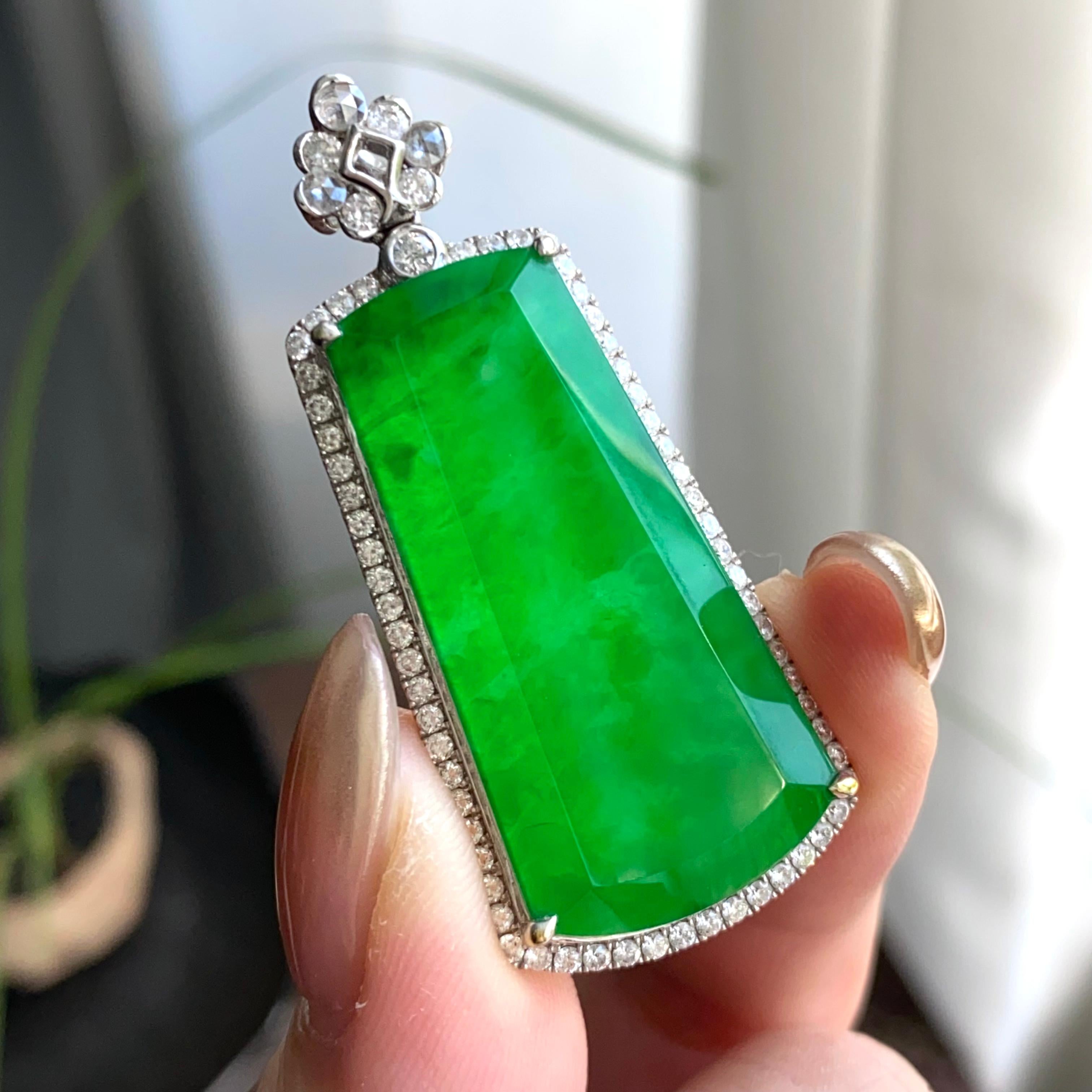 18k金钻镶冰种阳绿无事牌吊坠（yc263889）