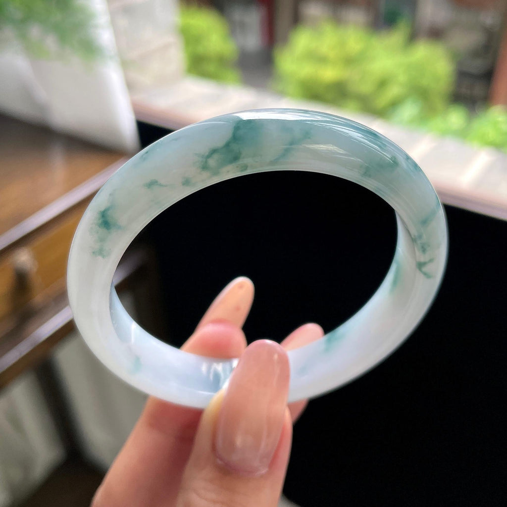细糯种牛奶底飘花正圈平安镯 55圈 天然缅甸A货翡翠（yc703261）
