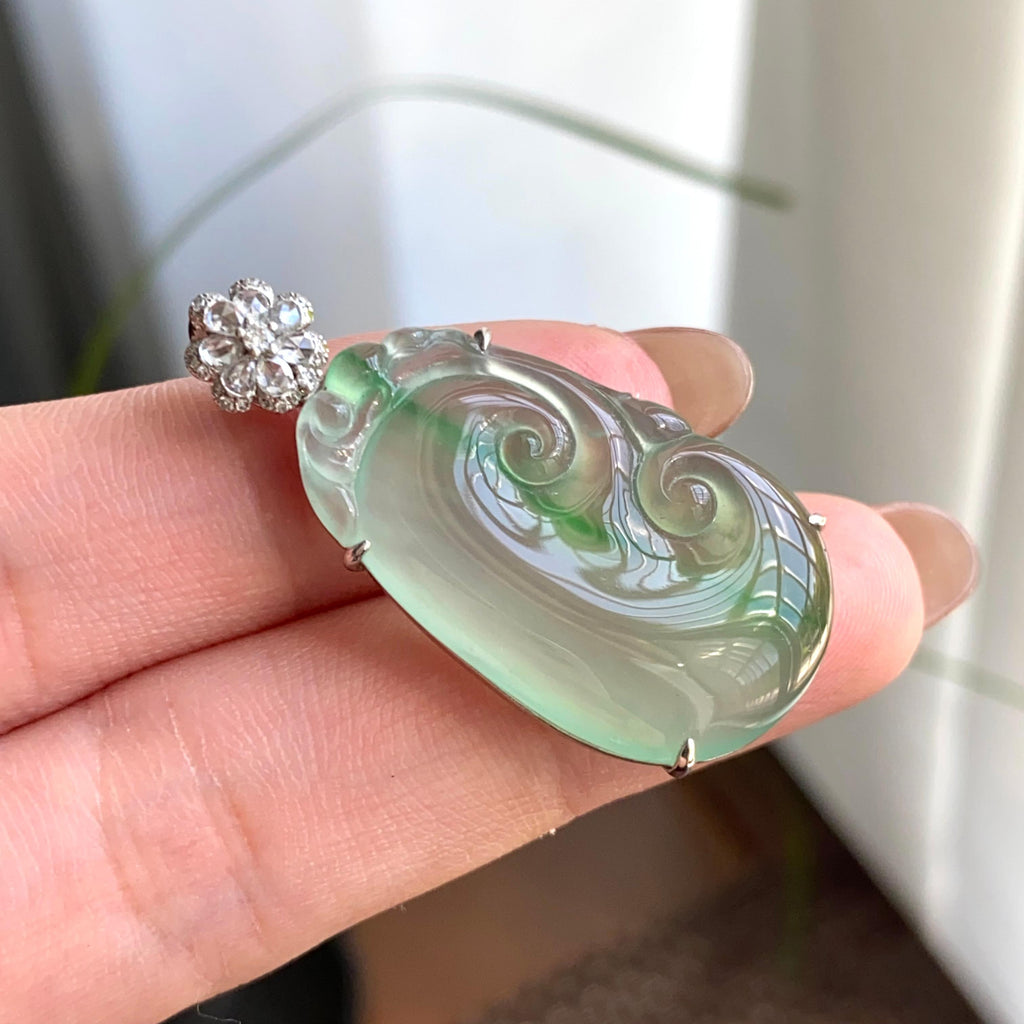 18k金钻镶冰种晴底金丝阳绿如意吊坠（yc263885）