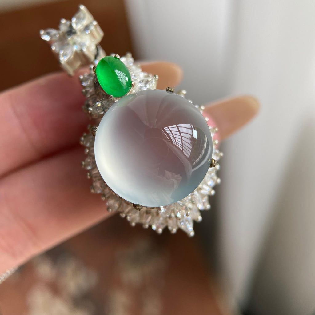 冰玻种白月光鸽子蛋吊坠裸石（yc223677）