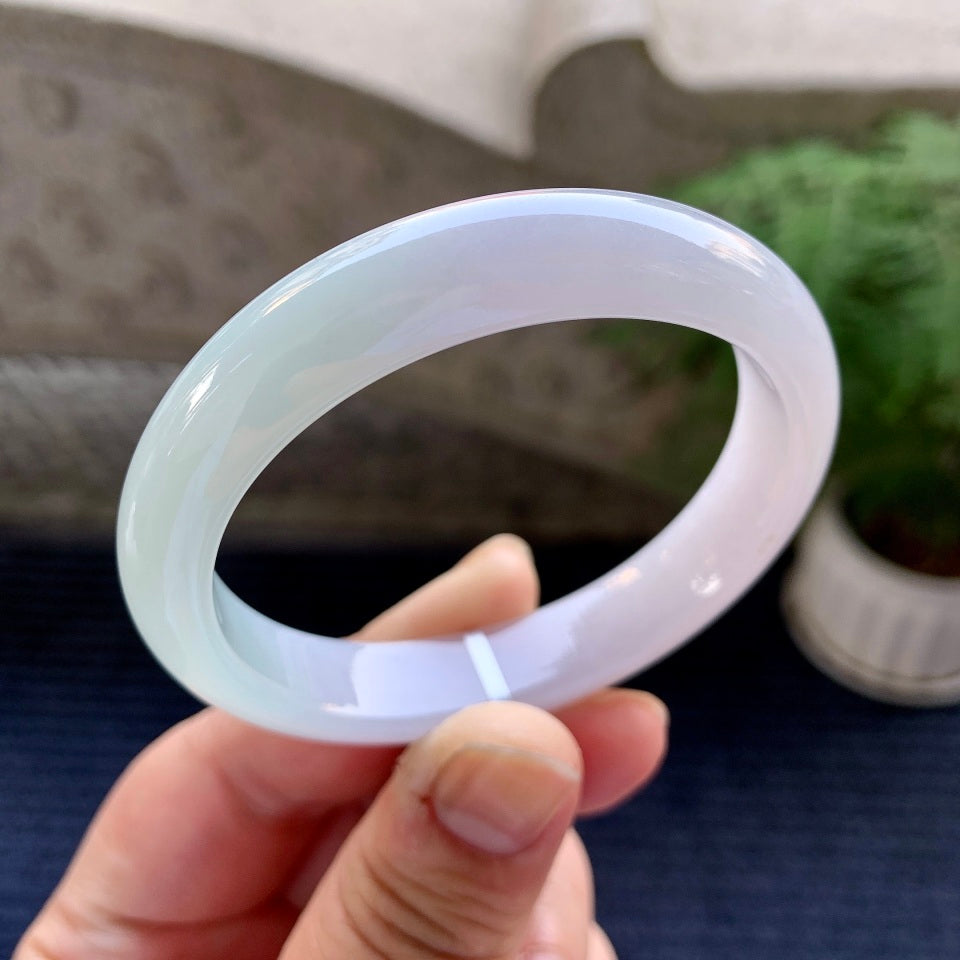 细糯种淡晴底贵妃手镯（54.3mm）（yc080053）