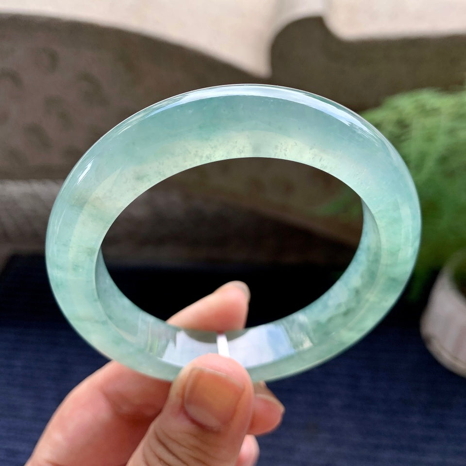 糯冰种晴水飘花平安镯（56.7mm）（yc116148）