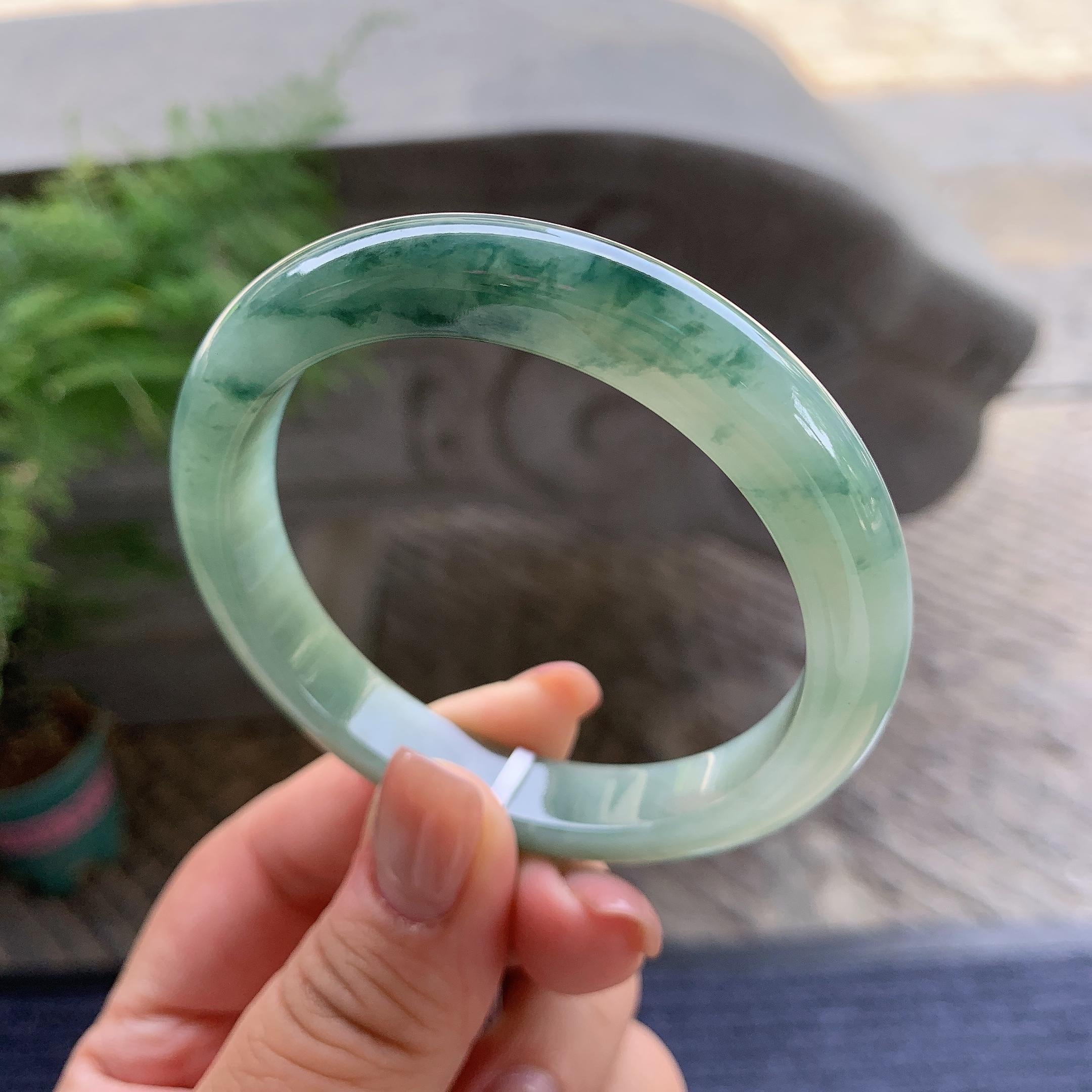 细糯种飘蓝花正圈平安镯 55.7圈口 天然缅甸A货翡翠（yc501355）
