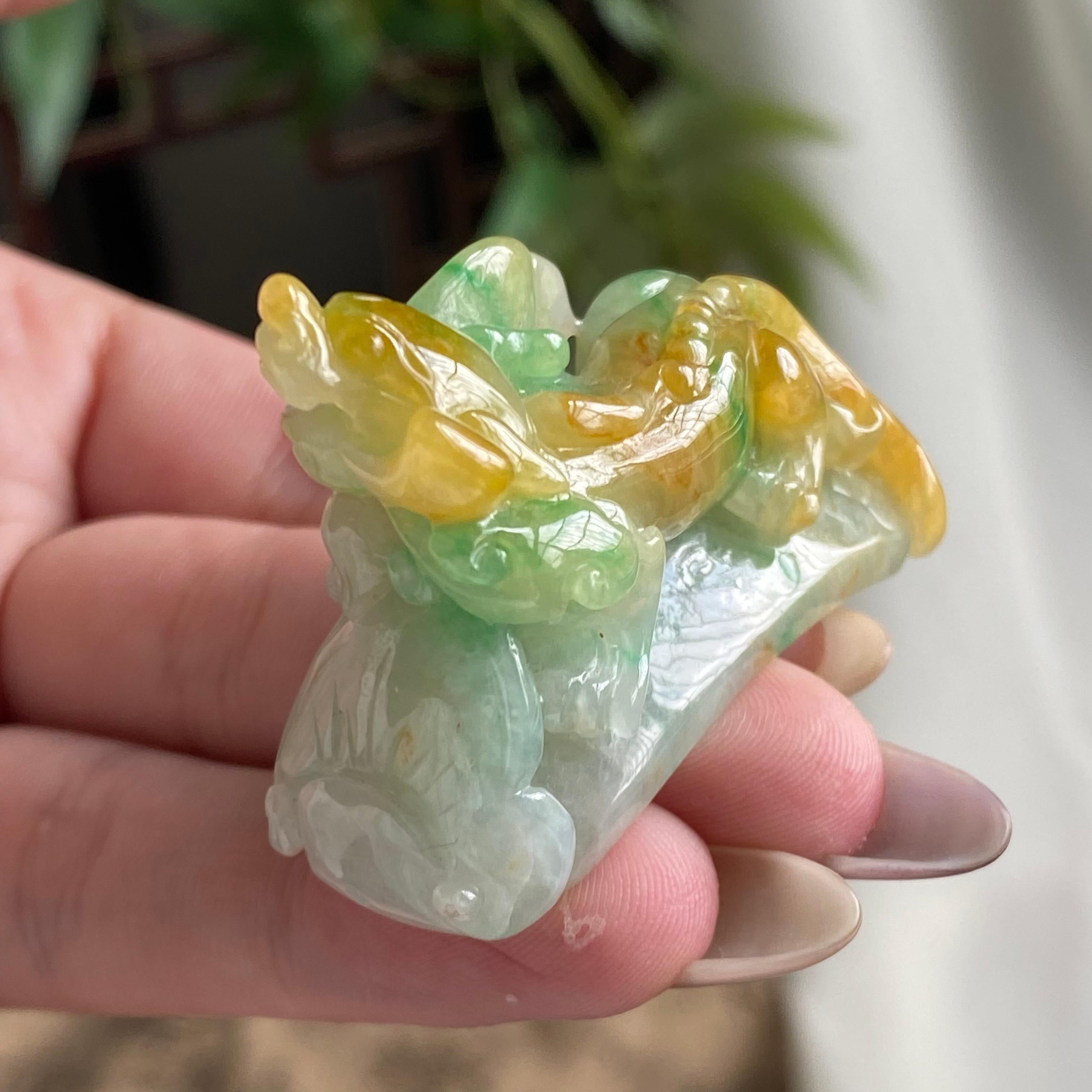 细糯种黄加绿蛟龙手牌（yc194489）