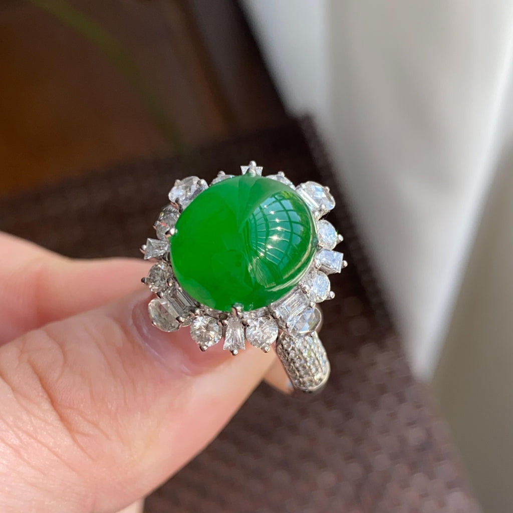 18k金钻镶冰种阳绿蛋面戒指（yc264995）