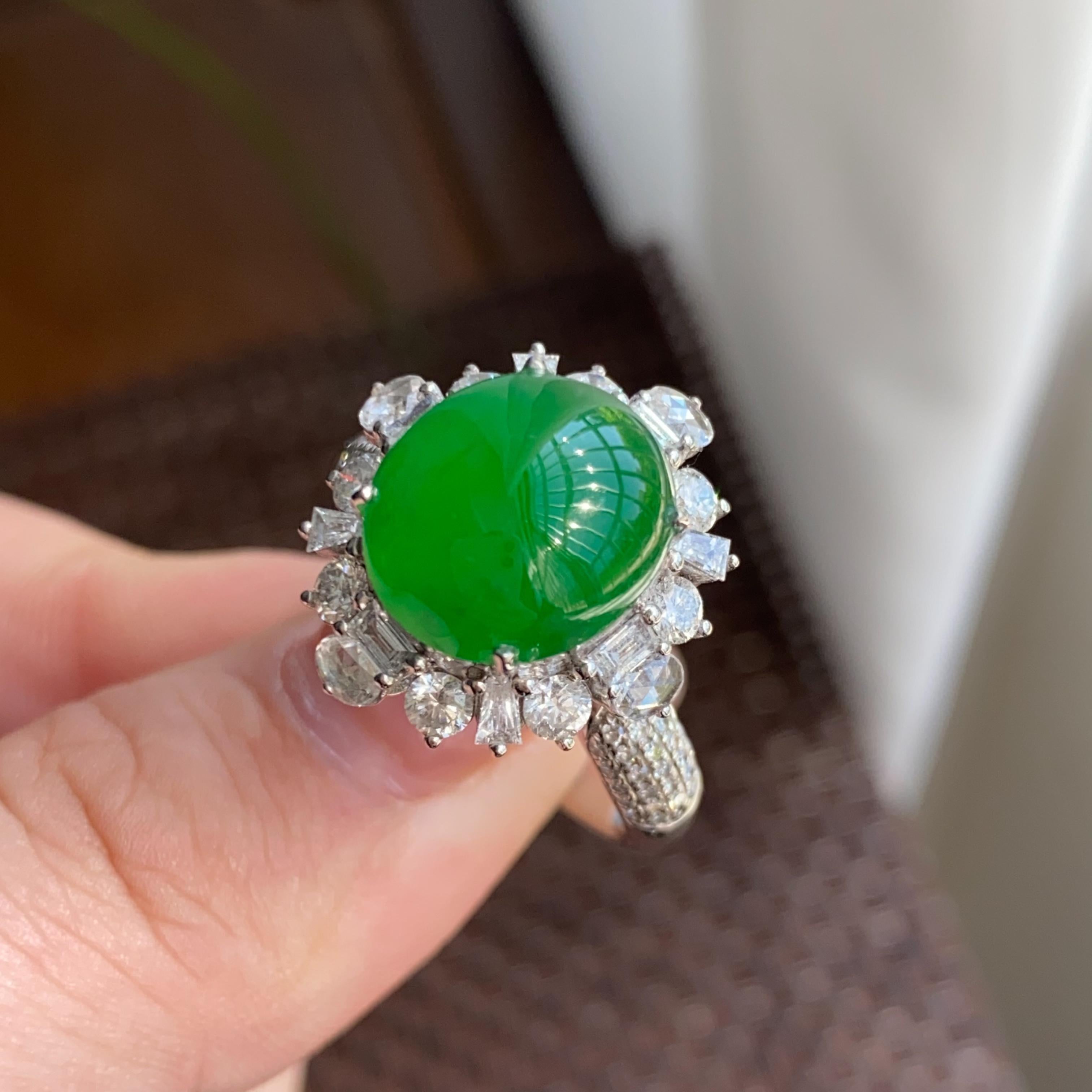 18k金钻镶冰种阳绿蛋面戒指（yc264995）